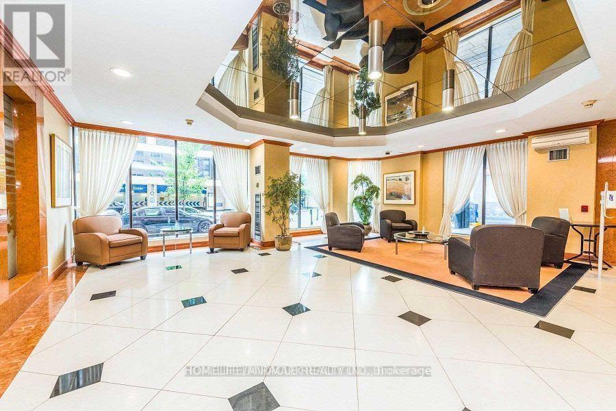 1510 - 633 Bay Street, Toronto, Ontario  M5G 2G4 - Photo 1 - C12658892