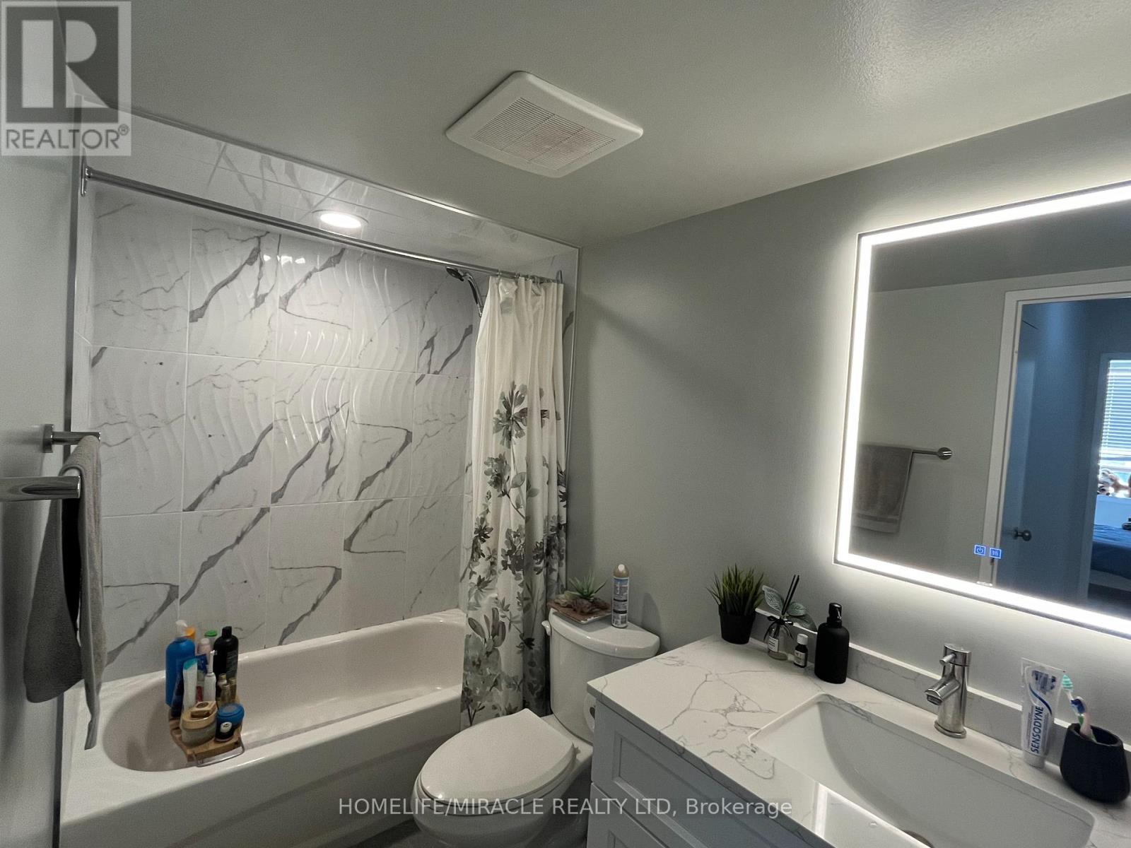 1510 - 633 Bay Street, Toronto, Ontario  M5G 2G4 - Photo 13 - C12658892