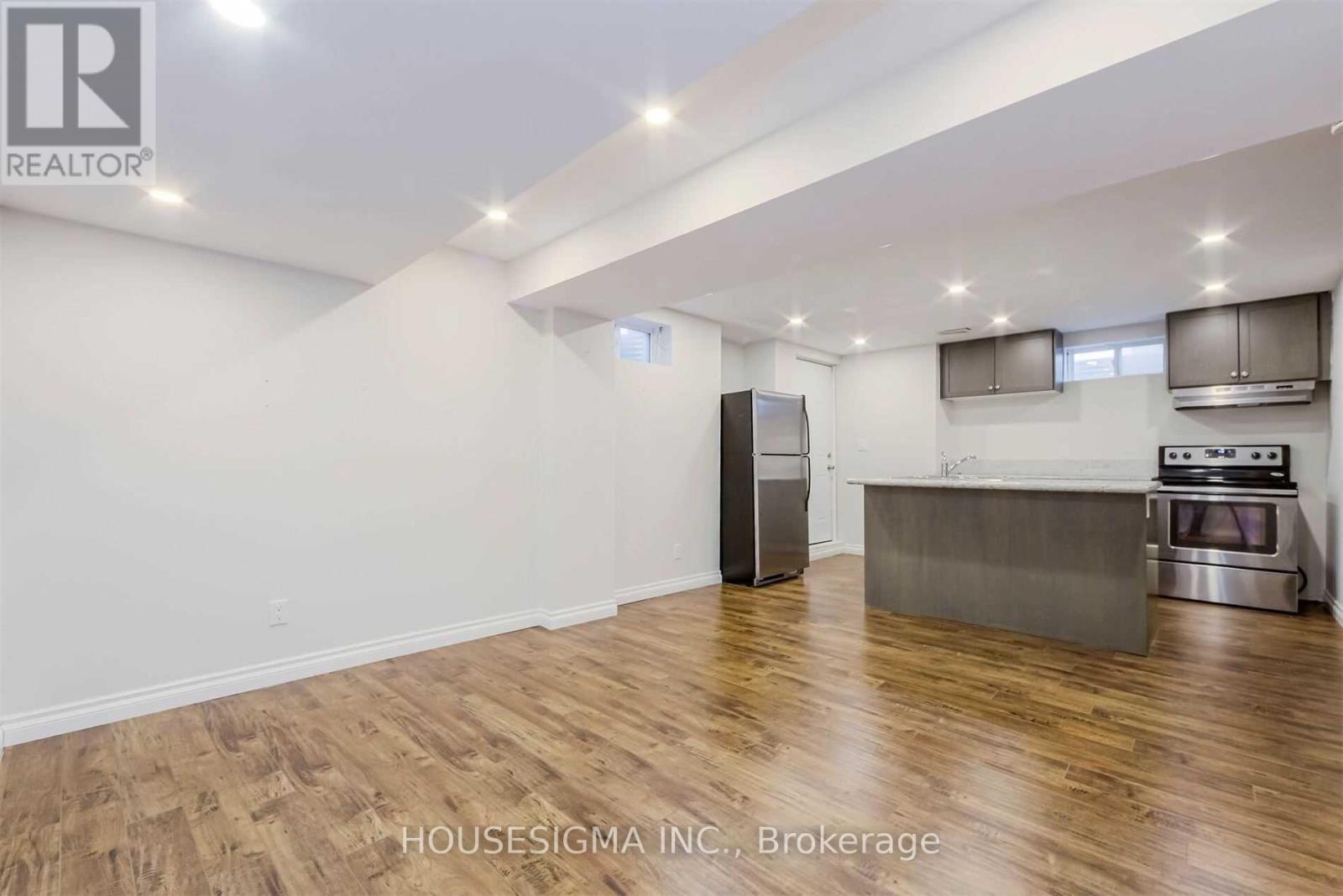 54 Killington Avenue, Vaughan, Ontario  L4H 3Z4 - Photo 29 - N12658880