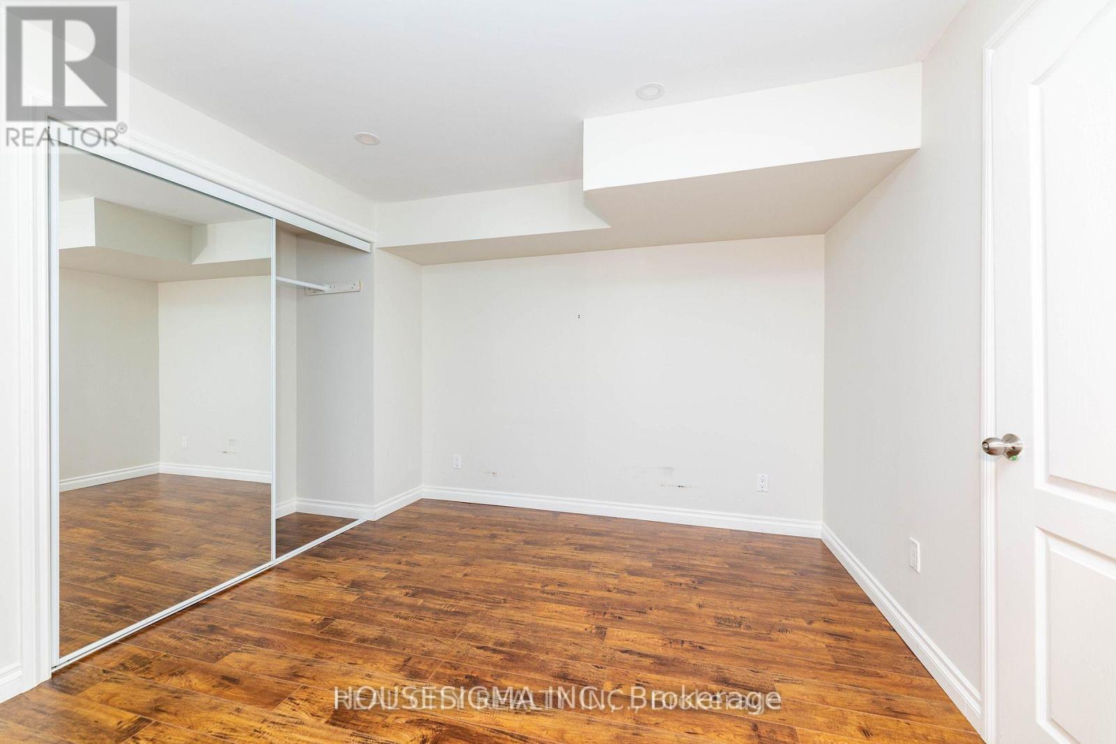 Basement 54 Killington Avenue W, Vaughan, Ontario  L4H 3Z4 - Photo 12 - N12658896