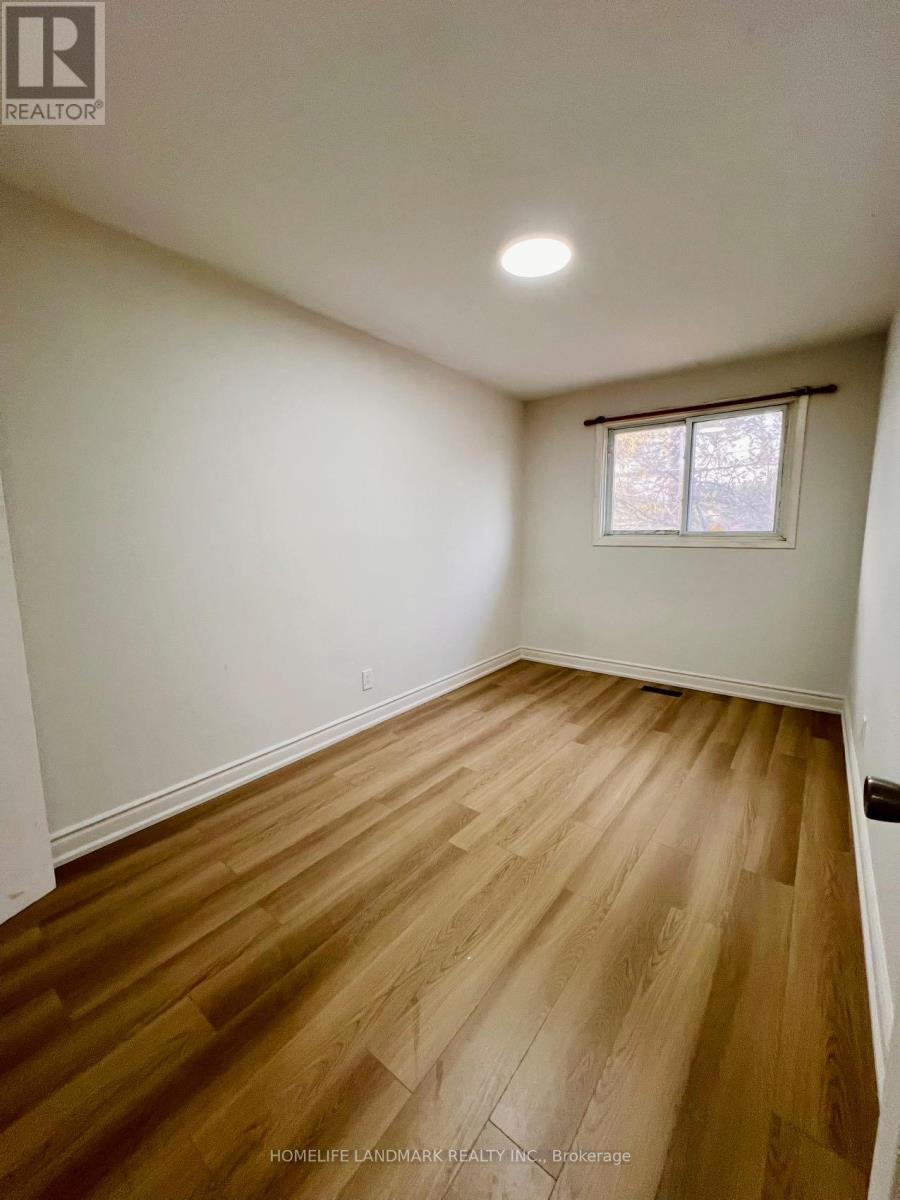 1262 Napier Crescent, Oakville, Ontario  L6H 2A4 - Photo 14 - W12658866