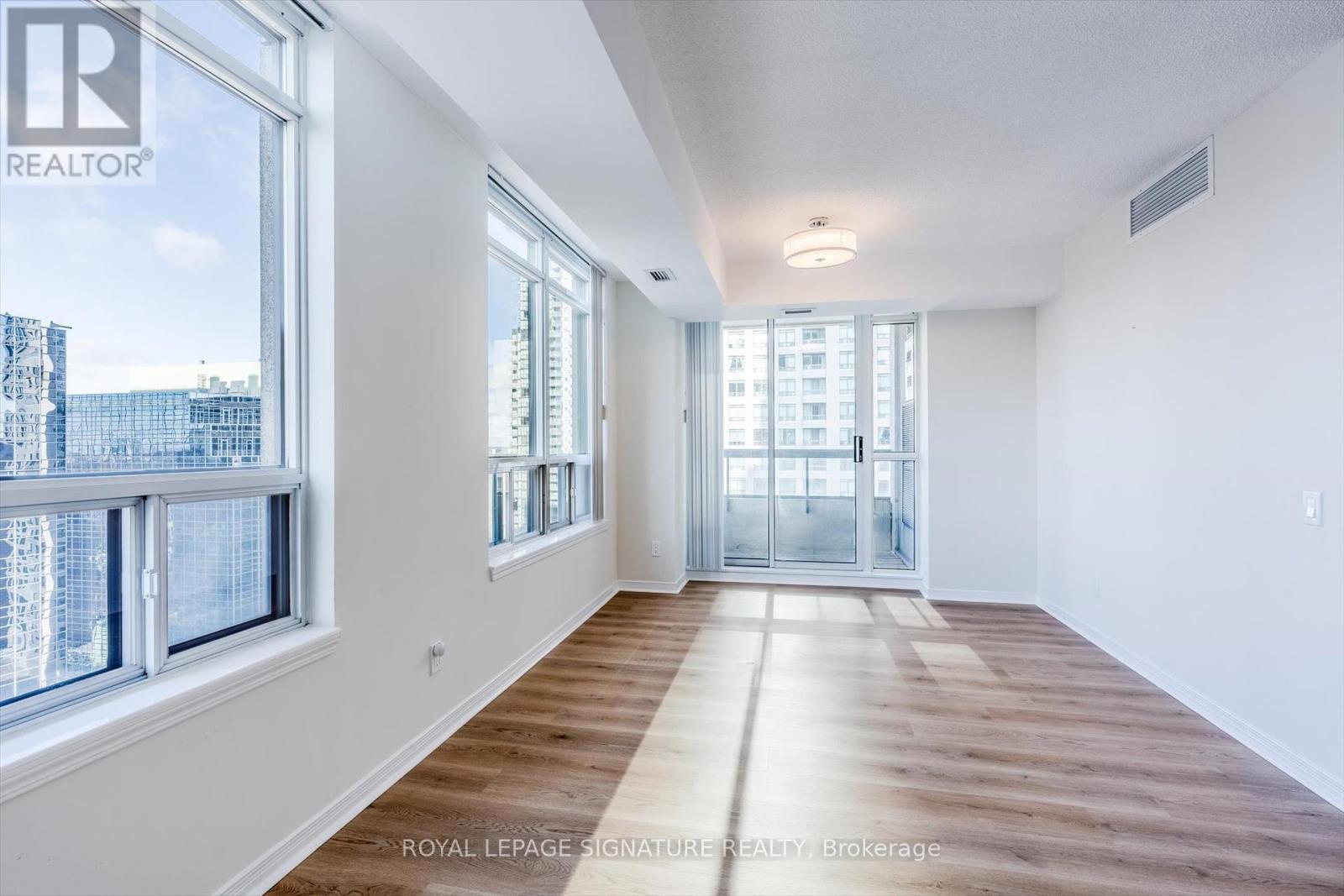 2005 - 8 Hillcrest Avenue, Toronto, Ontario  M2N 6Y6 - Photo 16 - C12658918