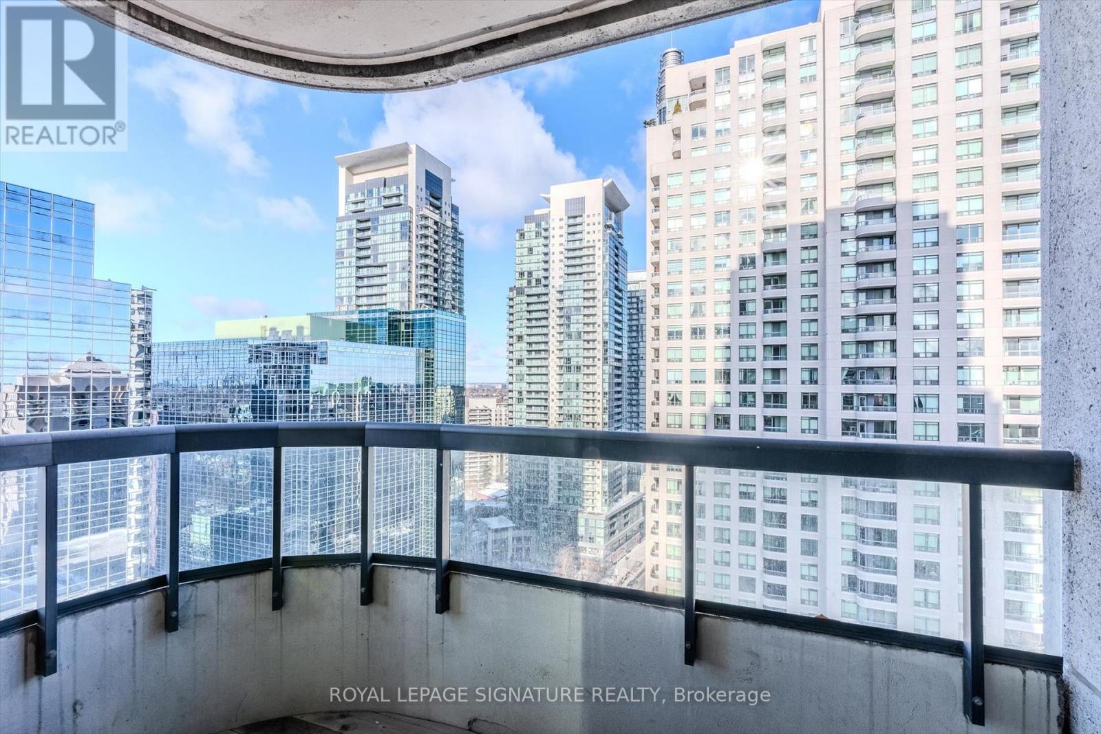 2005 - 8 Hillcrest Avenue, Toronto, Ontario  M2N 6Y6 - Photo 17 - C12658918