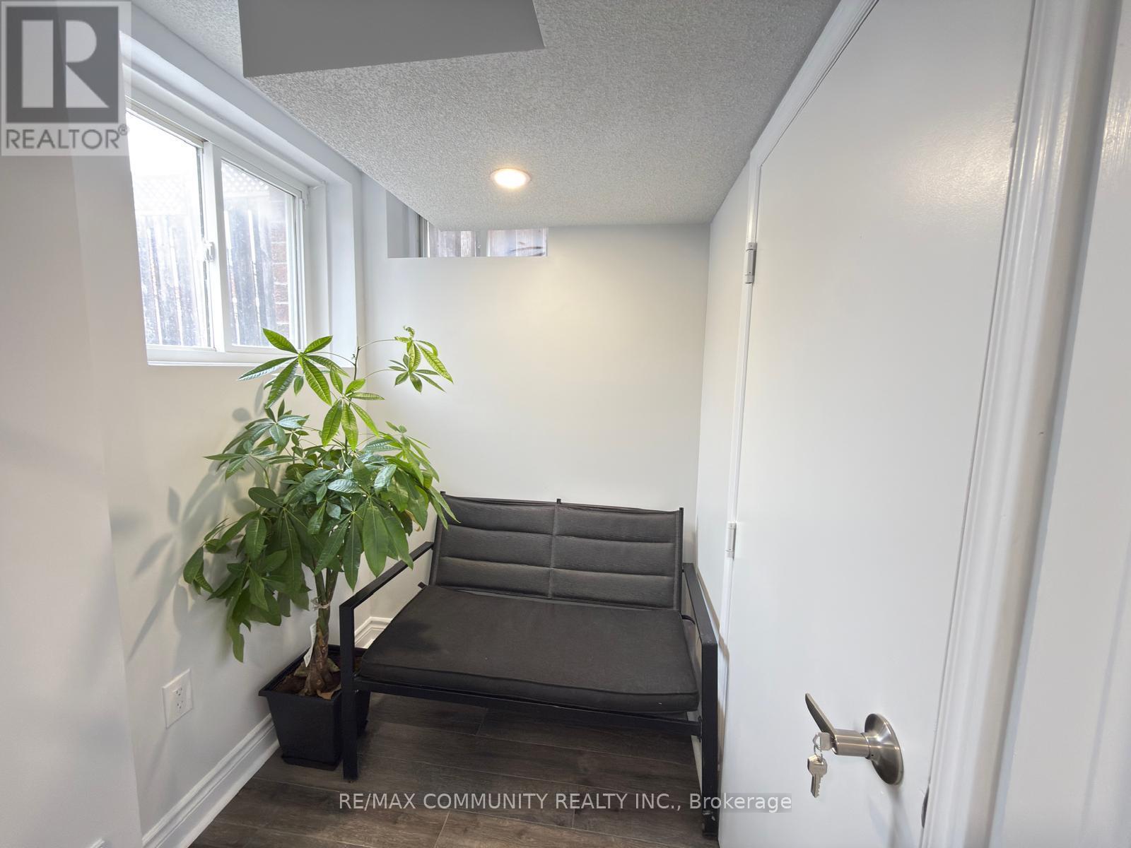 25 Freer Crescent, Ajax, Ontario  L1T 4N5 - Photo 12 - E12658922