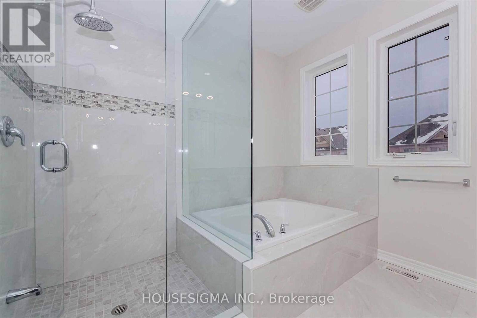 Upper Unit 54 Killington Avenue, Vaughan, Ontario  L4H 3Z4 - Photo 16 - N12658930