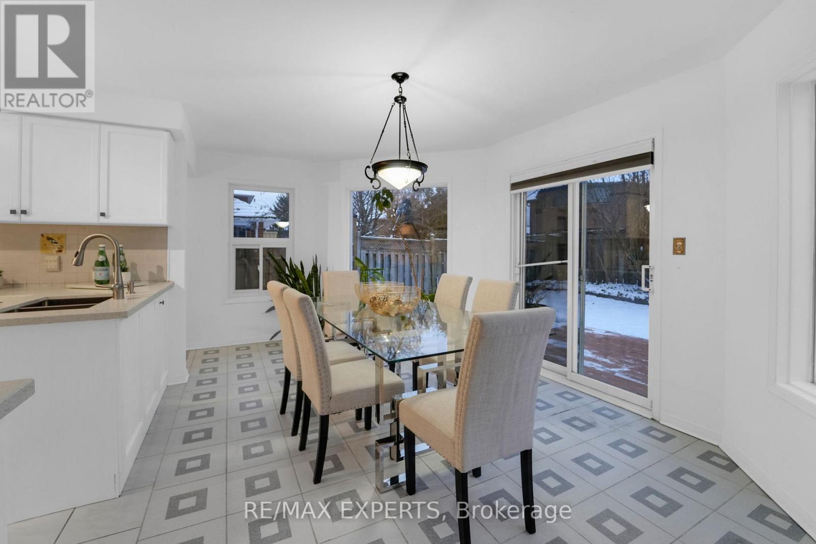 62 Luba Avenue, Richmond Hill, Ontario  L4S 1G6 - Photo 10 - N12658954