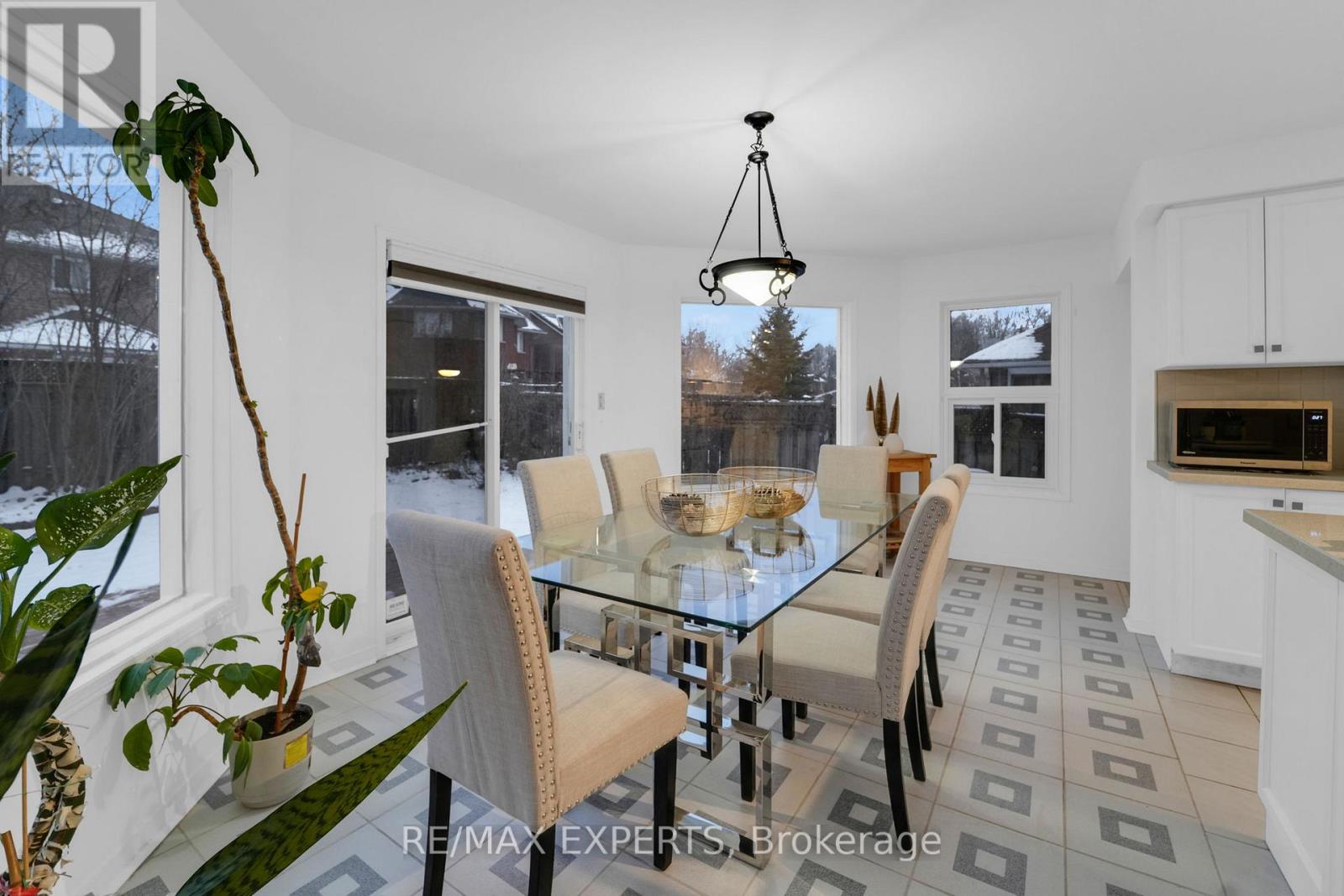 62 Luba Avenue, Richmond Hill, Ontario  L4S 1G6 - Photo 11 - N12658954