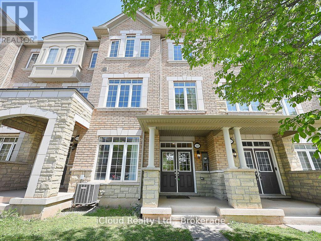 3069 Preserve Drive, Oakville, Ontario  L6M 0W7 - Photo 2 - W12658732