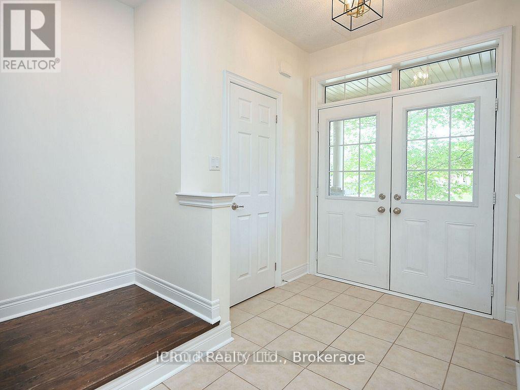 3069 Preserve Drive, Oakville, Ontario  L6M 0W7 - Photo 5 - W12658732