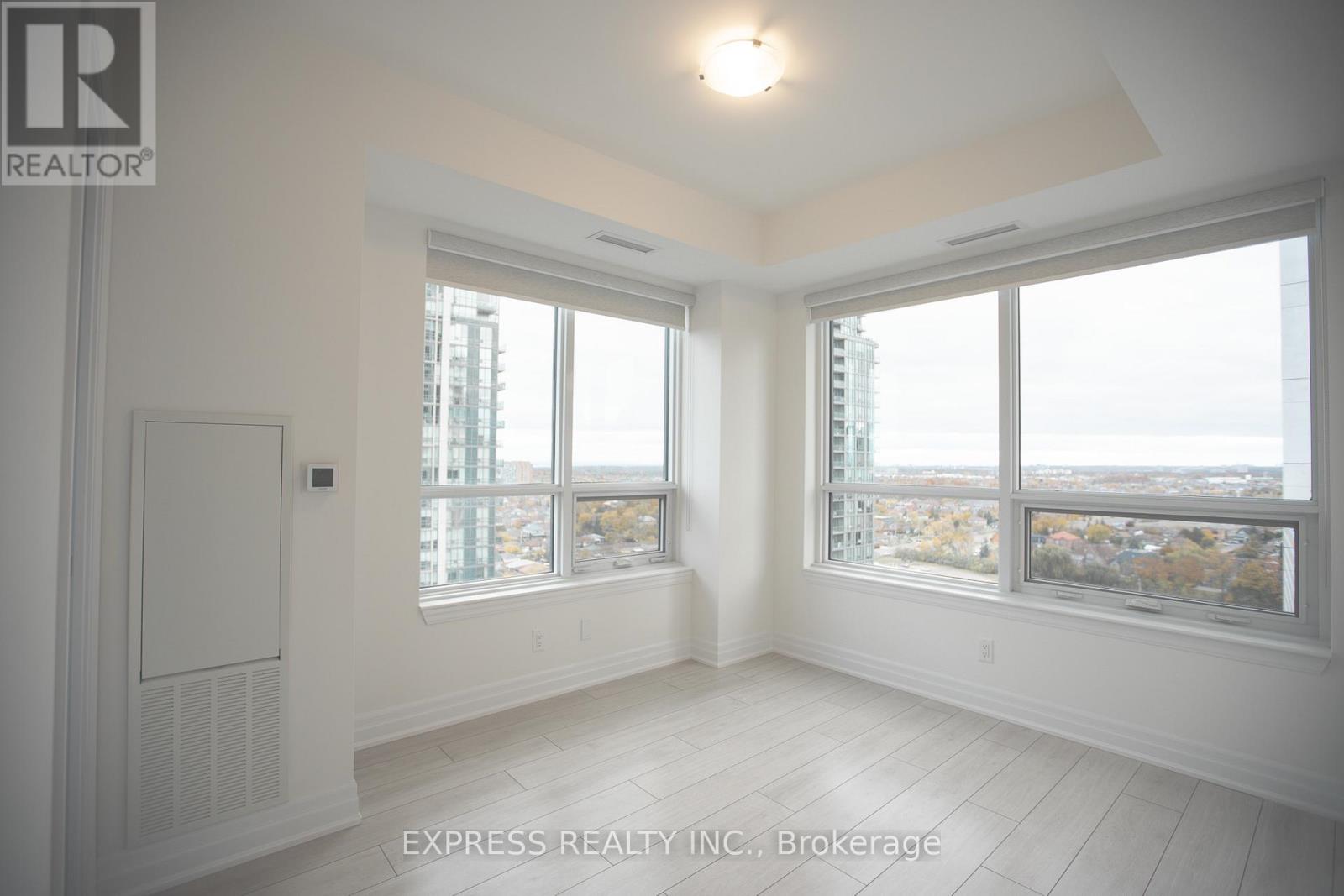 1908 - 30 Elm Drive W, Mississauga, Ontario  L5B 0N6 - Photo 14 - W12658926