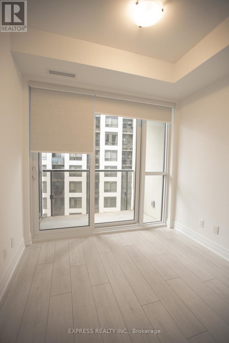 1908 - 30 Elm Drive W, Mississauga, Ontario  L5B 0N6 - Photo 18 - W12658926