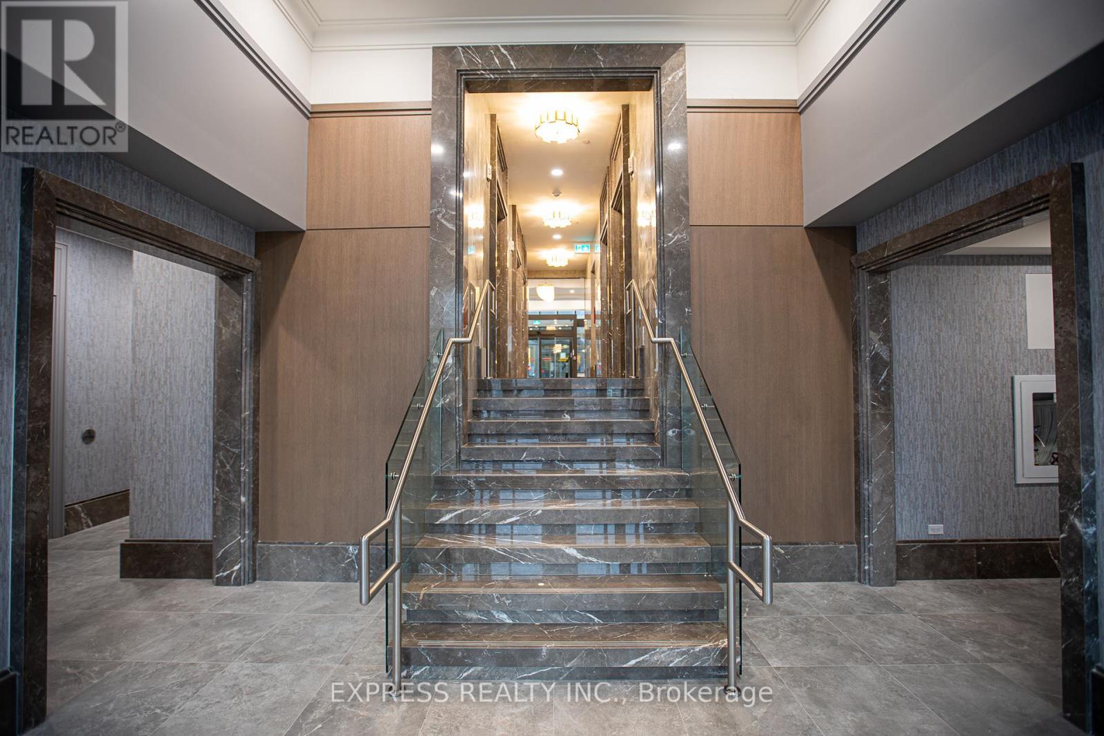 1908 - 30 Elm Drive W, Mississauga, Ontario  L5B 0N6 - Photo 25 - W12658926