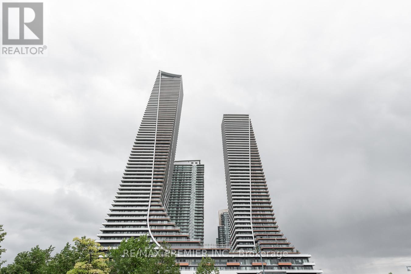 1002 - 20 Shore Breeze Drive, Toronto, Ontario  M8V 0C7 - Photo 1 - W12658934