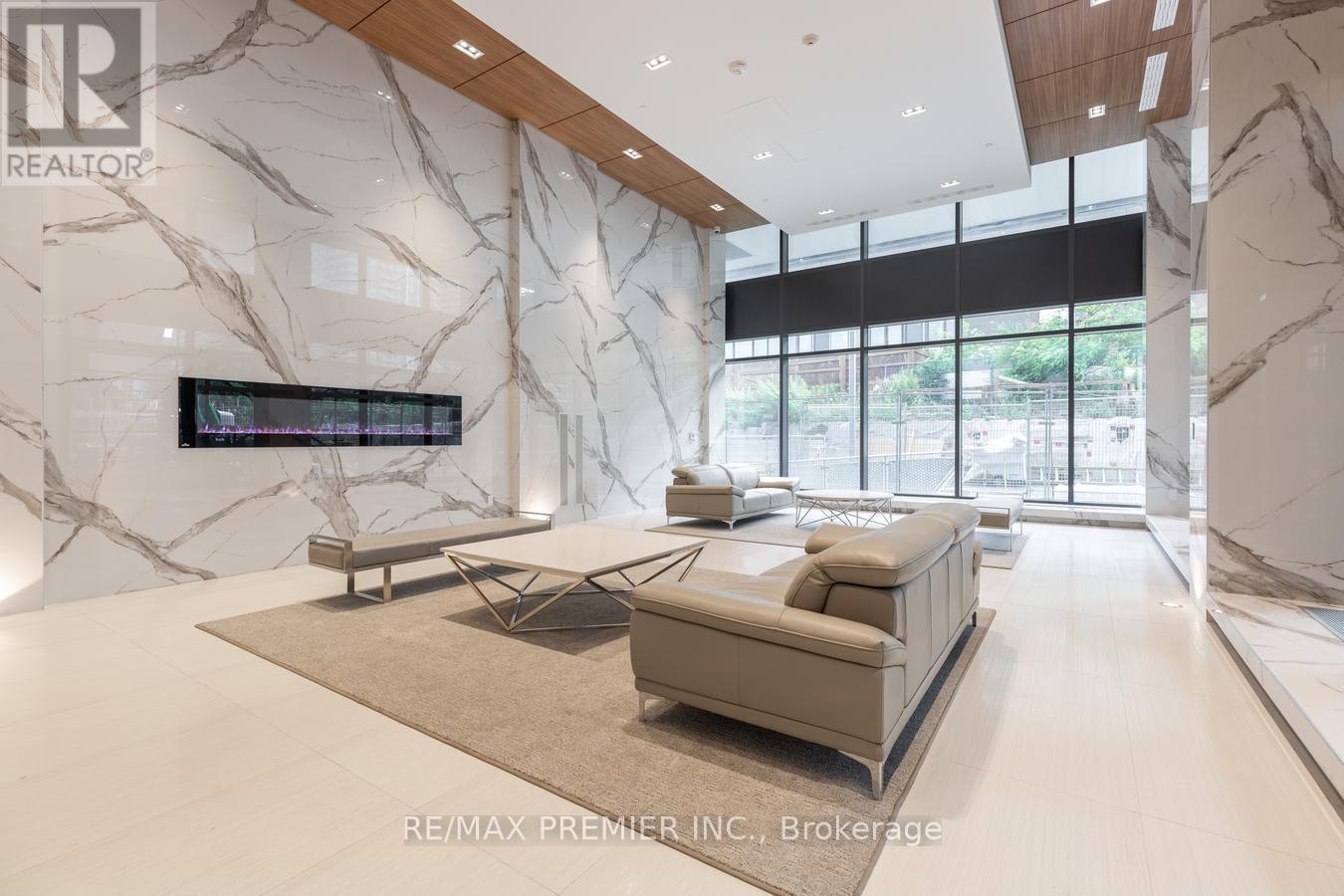 1002 - 20 Shore Breeze Drive, Toronto, Ontario  M8V 0C7 - Photo 2 - W12658934