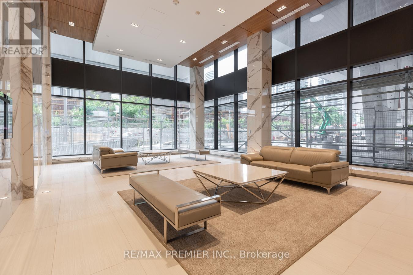 1002 - 20 Shore Breeze Drive, Toronto, Ontario  M8V 0C7 - Photo 5 - W12658934