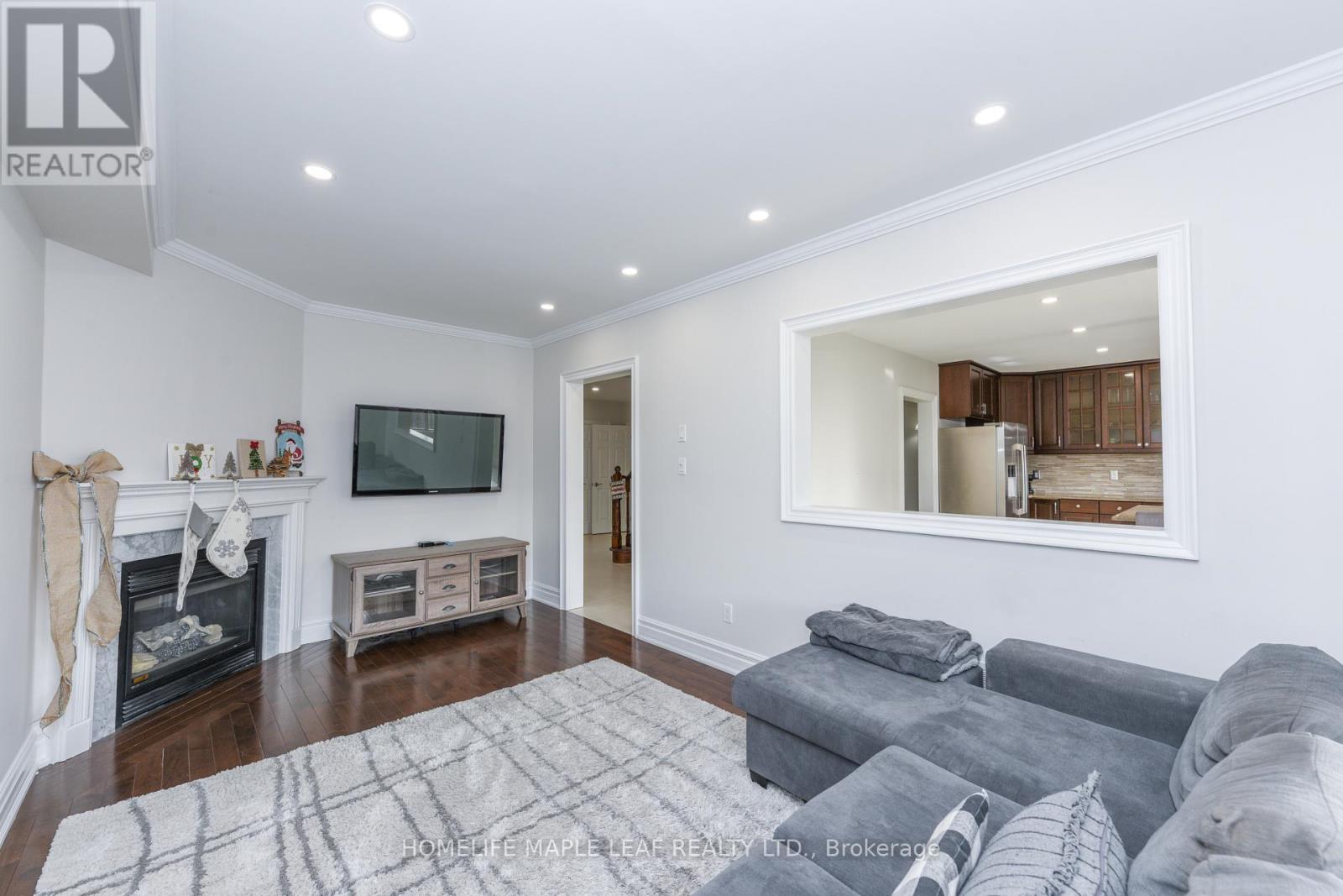 7 Southbury Manor Drive, Caledon, Ontario  L7E 1X7 - Photo 15 - W12658936