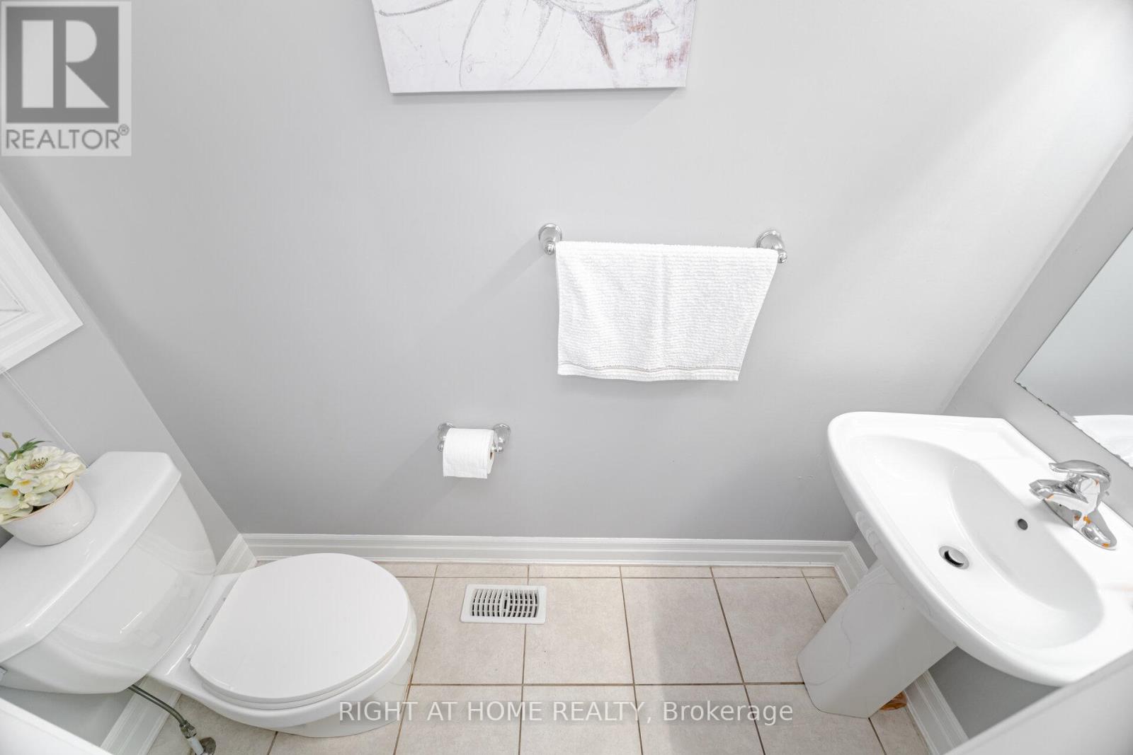 1190 Mceachern Court, Milton, Ontario  L9E 1E5 - Photo 25 - W12658942