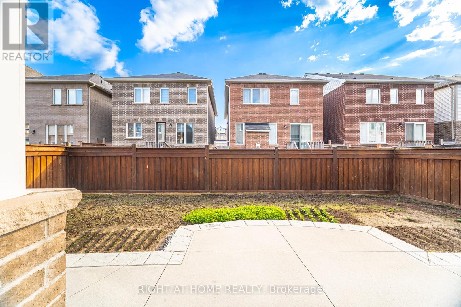 1190 Mceachern Court, Milton, Ontario  L9E 1E5 - Photo 49 - W12658942