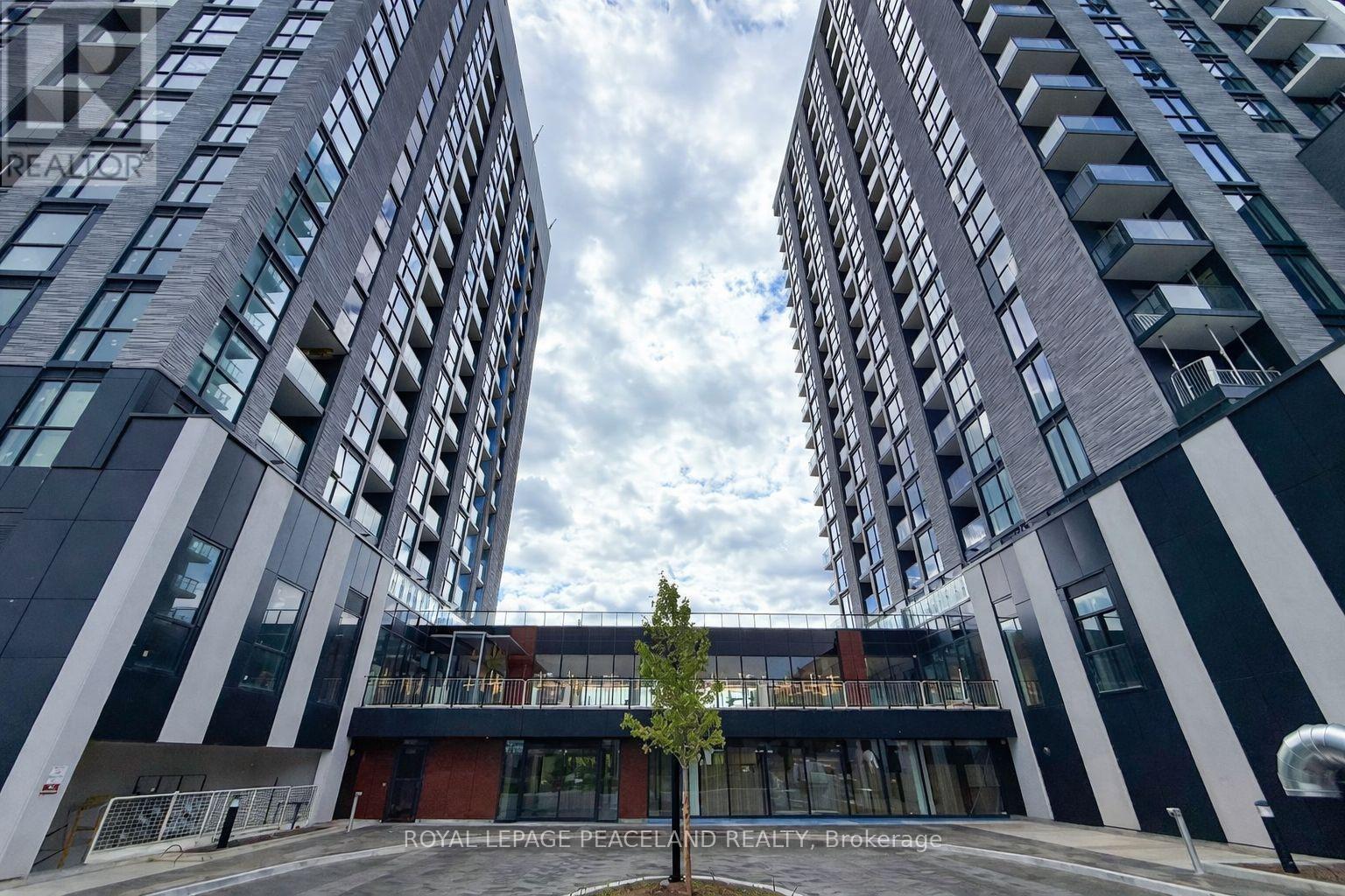 1903 - 3079 TRAFALGAR ROAD N, Oakville, Ontario