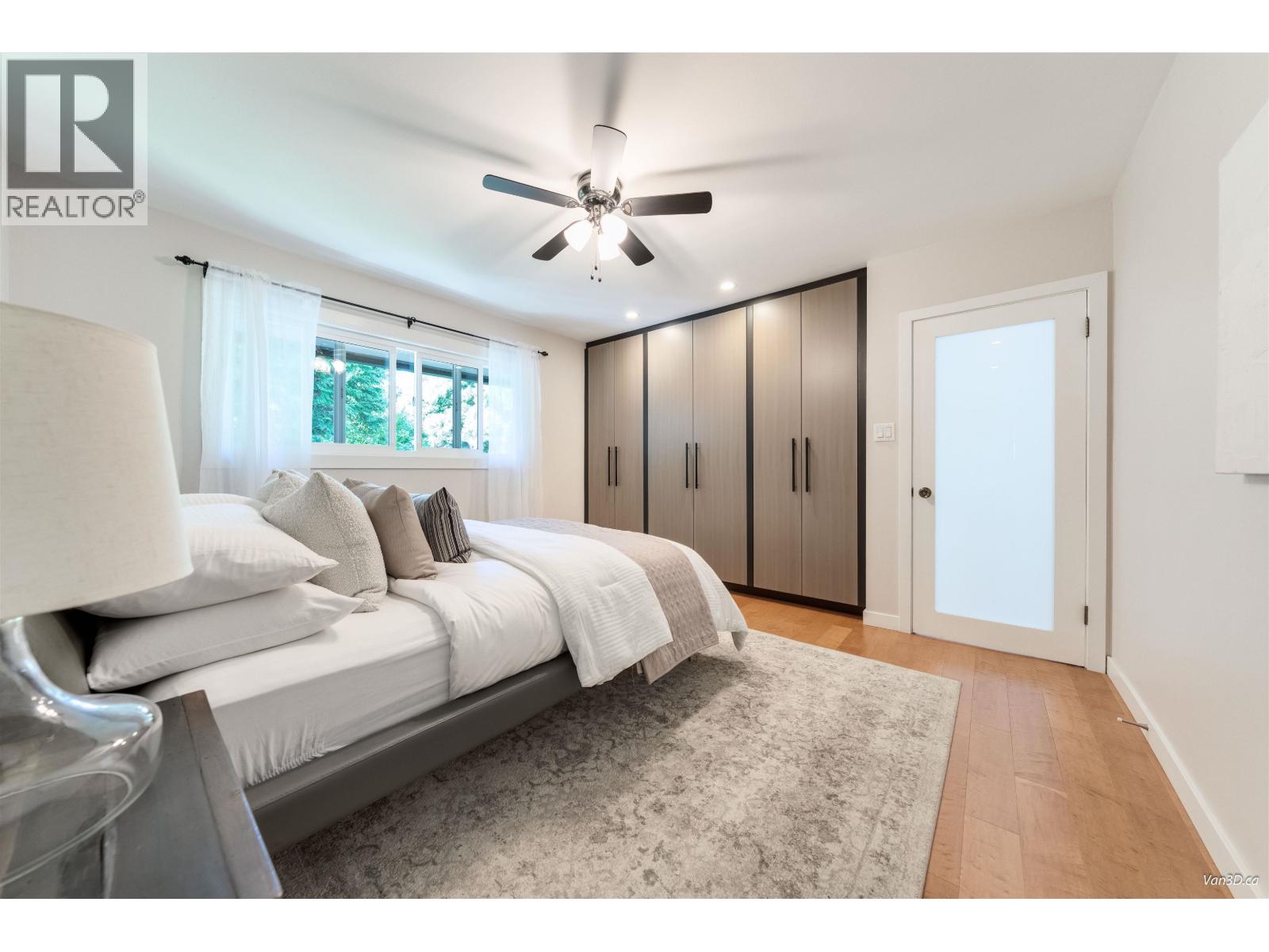 949 Hartford Place, North Vancouver, British Columbia  V7H 2J8 - Photo 11 - R3075521