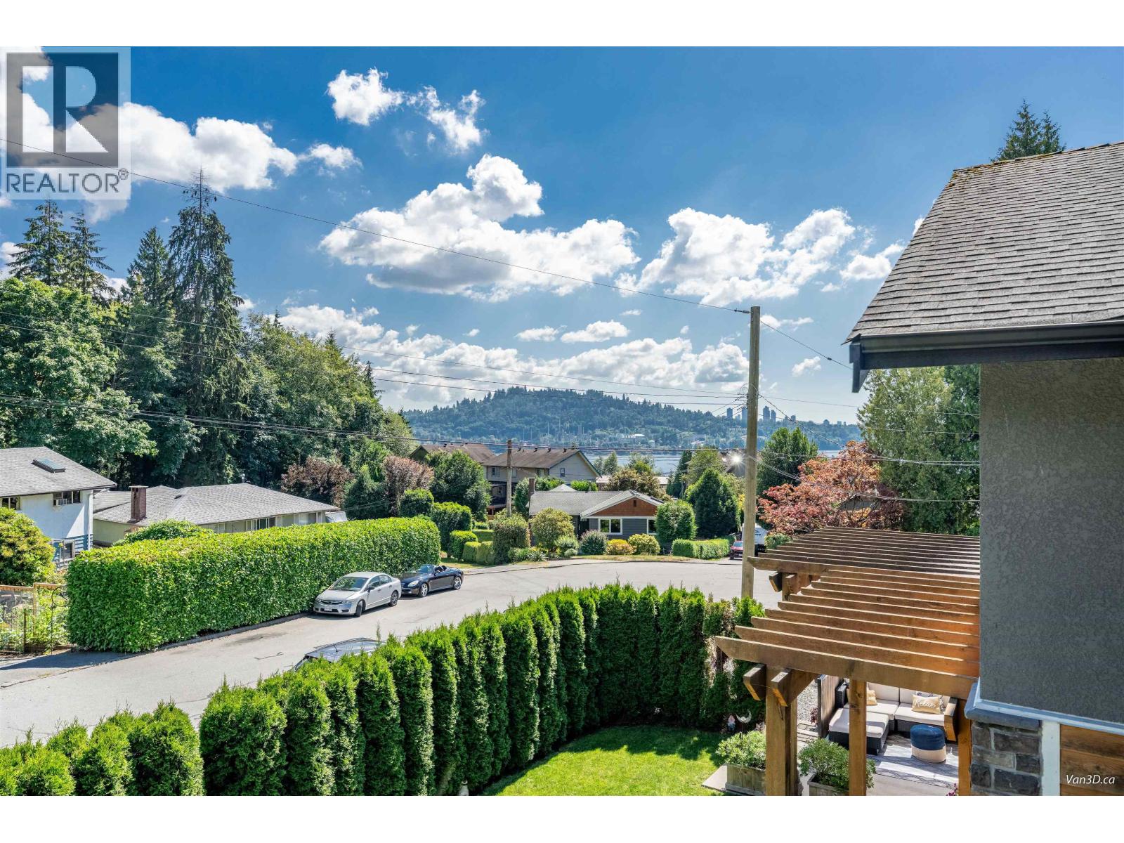 949 Hartford Place, North Vancouver, British Columbia  V7H 2J8 - Photo 38 - R3075521