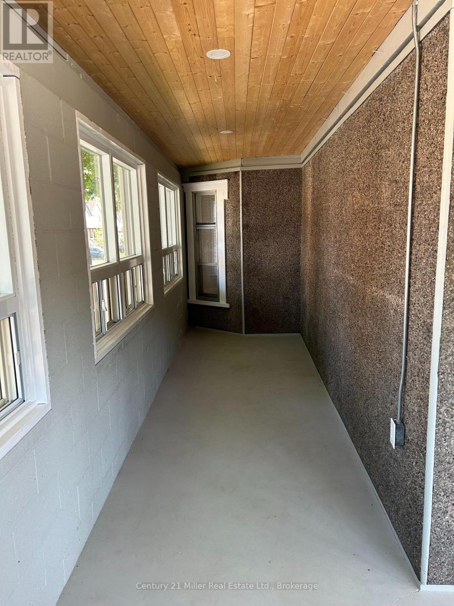 Main - 307 Cumberland Avenue, Hamilton, Ontario  L8M 2A4 - Photo 20 - X12658976