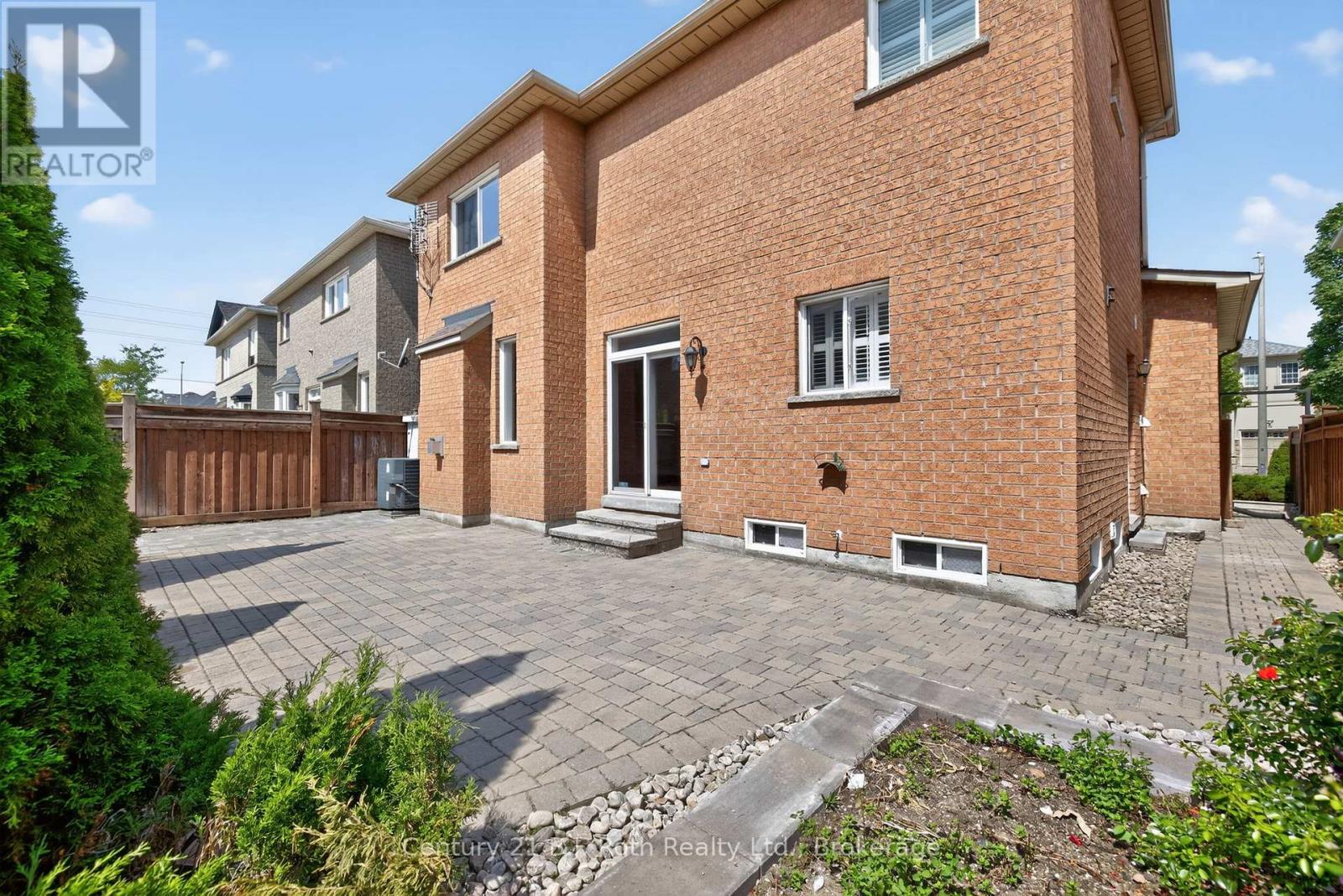 94 Destino Crescent, Vaughan, Ontario  L4H 3E1 - Photo 19 - N12658998