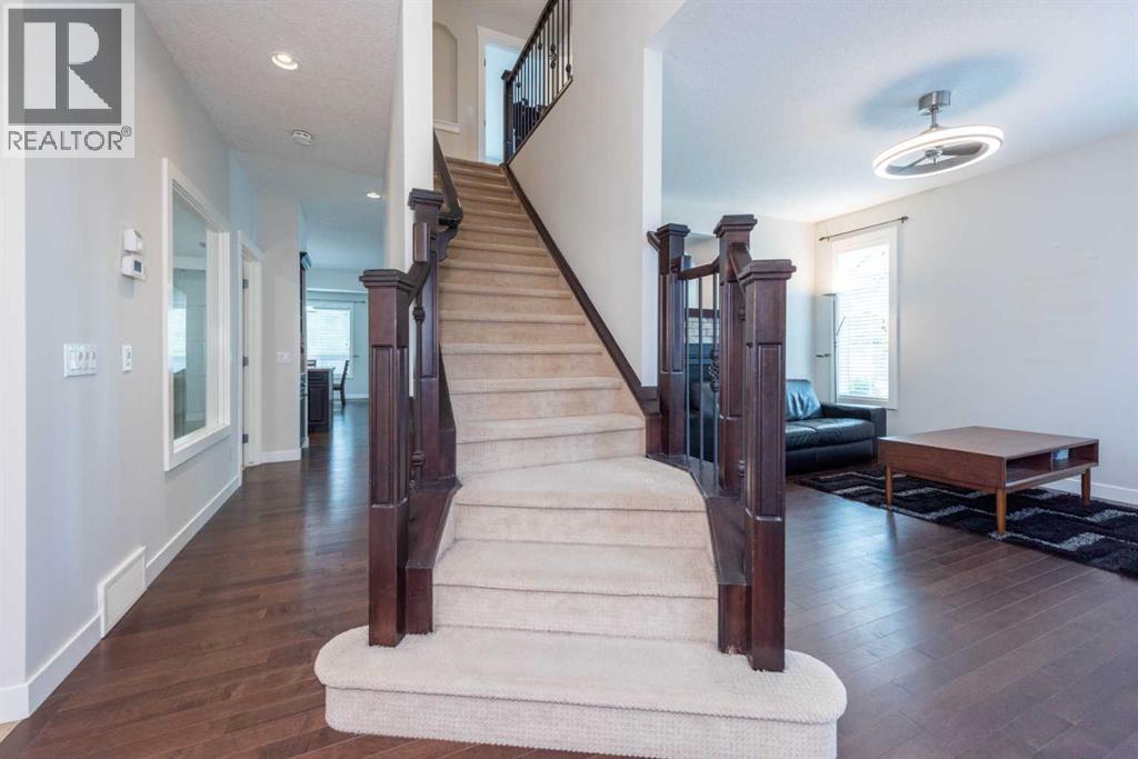 35 Aspen Stone Way Sw, Calgary, Alberta  T3H 0L6 - Photo 6 - A2270963