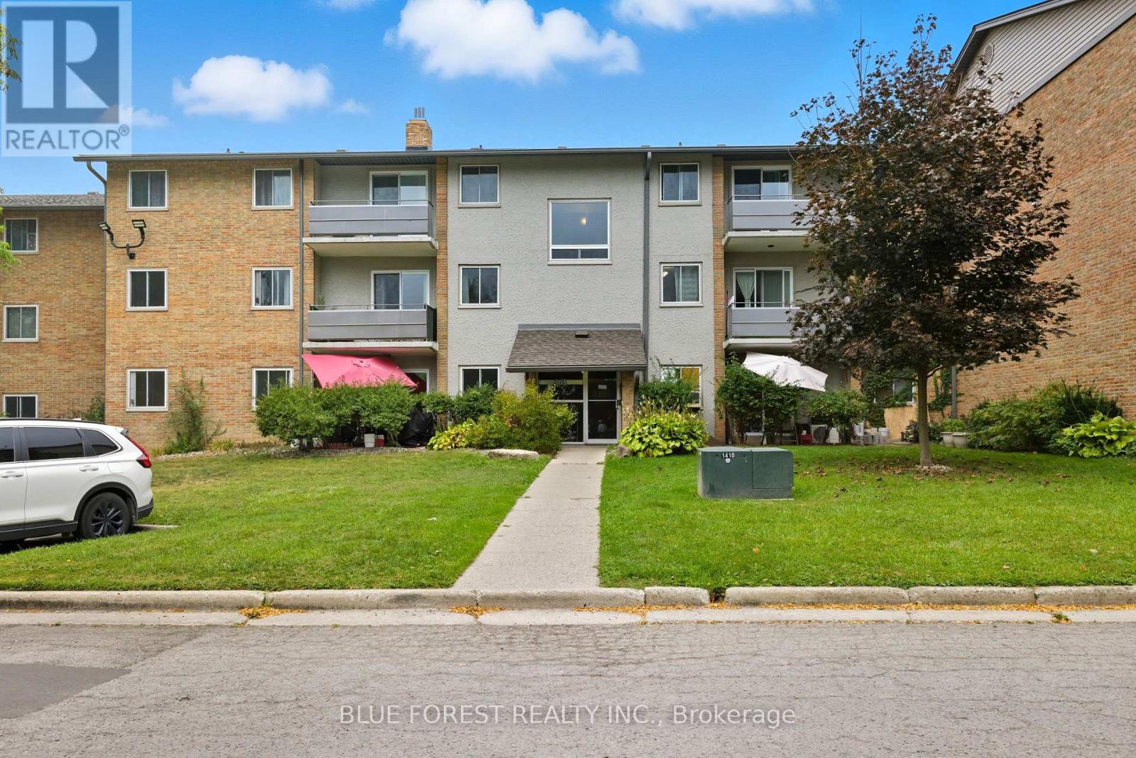 4 - 665 WONDERLAND ROAD S, London South, Ontario