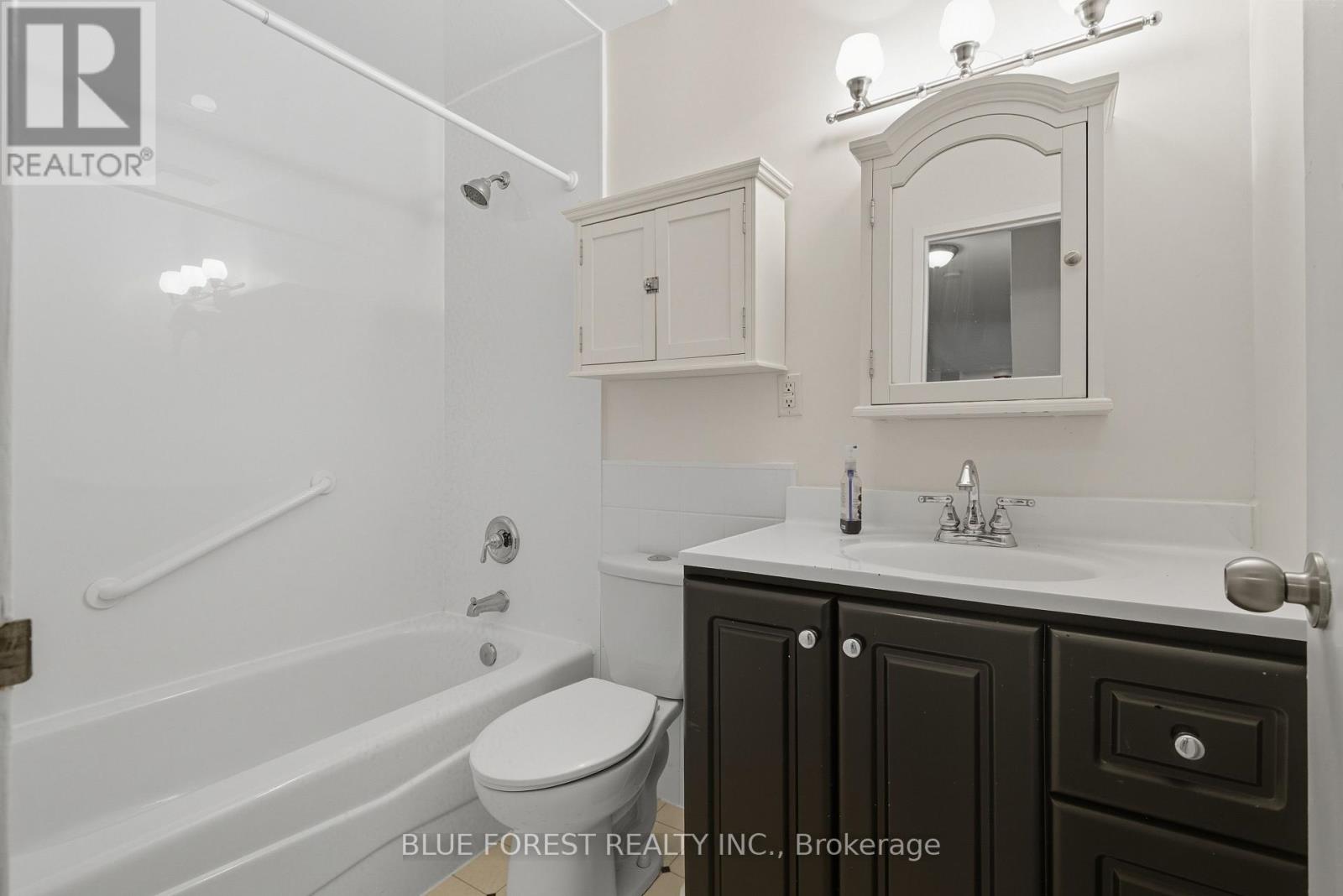 4 - 665 Wonderland Road S, London South, Ontario  N6K 1M1 - Photo 17 - X12658982