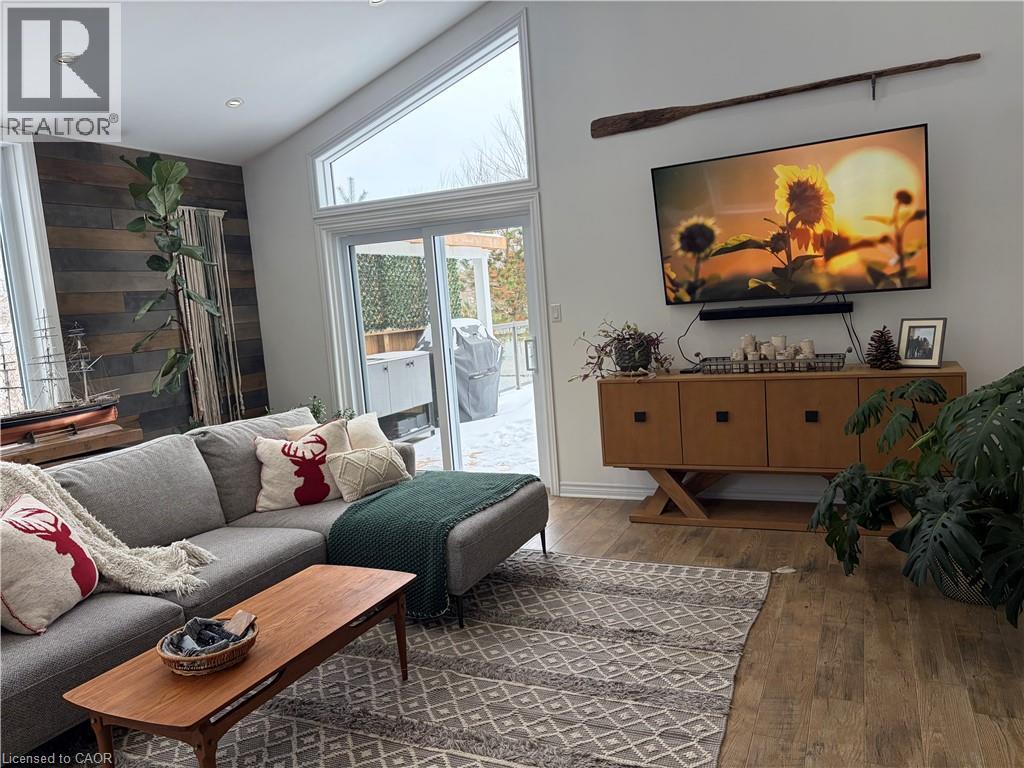 657 Windham Road 14, Simcoe, Ontario  N3Y 4K6 - Photo 15 - 40795458