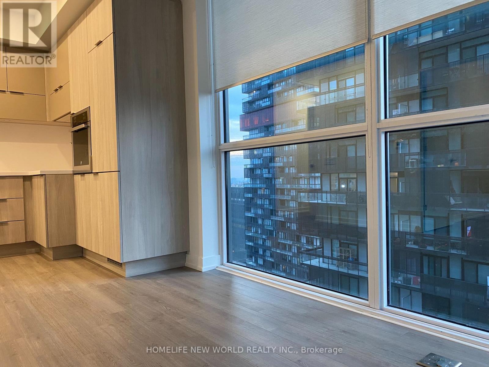 2108 - 39 Roehampton Avenue, Toronto, Ontario  M4P 0G1 - Photo 2 - C12658980