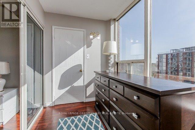 704 - 1270 Maple Crossing Boulevard, Burlington, Ontario  L7S 2J3 - Photo 15 - W12658964