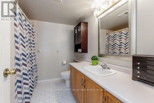 704 - 1270 Maple Crossing Boulevard, Burlington, Ontario  L7S 2J3 - Photo 16 - W12658964