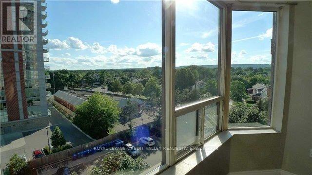 704 - 1270 Maple Crossing Boulevard, Burlington, Ontario  L7S 2J3 - Photo 19 - W12658964