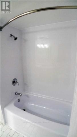 704 - 1270 Maple Crossing Boulevard, Burlington, Ontario  L7S 2J3 - Photo 20 - W12658964