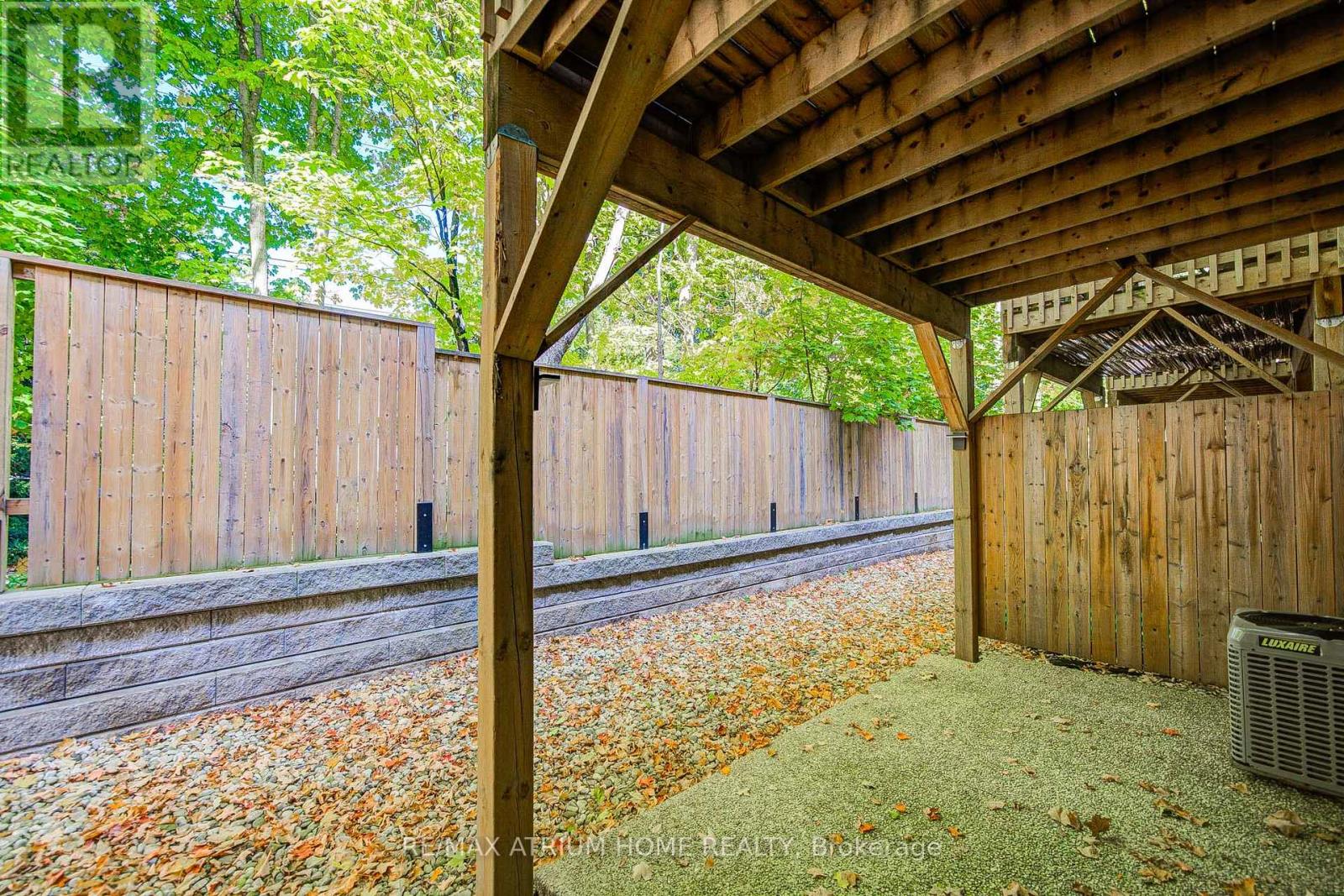 2 - 111 Wilson Street E, Hamilton, Ontario  L9B 2G7 - Photo 36 - X12658974