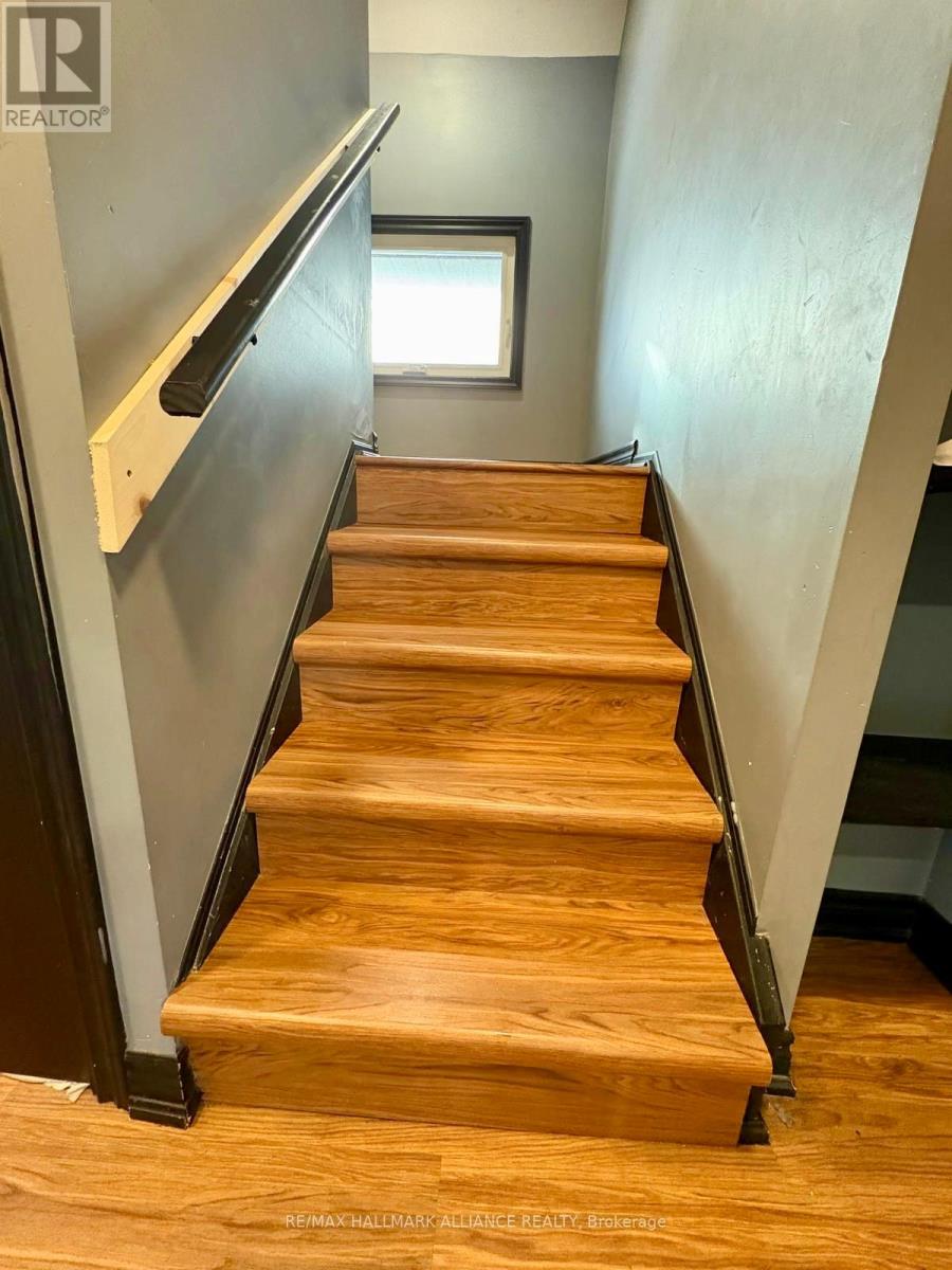 5815 Dorchester Road, Niagara Falls, Ontario  L2G 5S6 - Photo 8 - X12658992