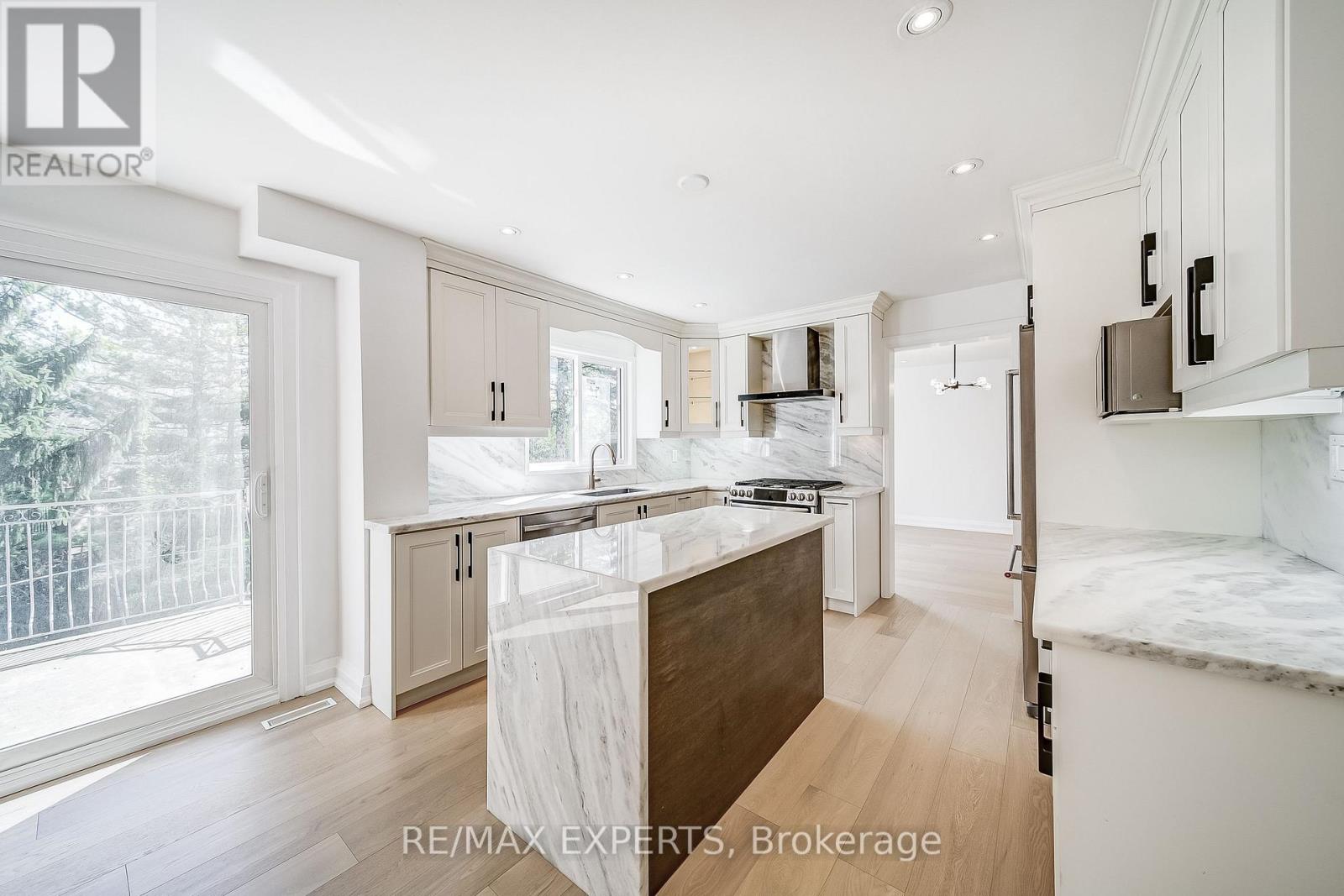 Upper & Main Levels - 85 Villa Park Drive, Vaughan, Ontario  L4L 3G5 - Photo 26 - N12658750