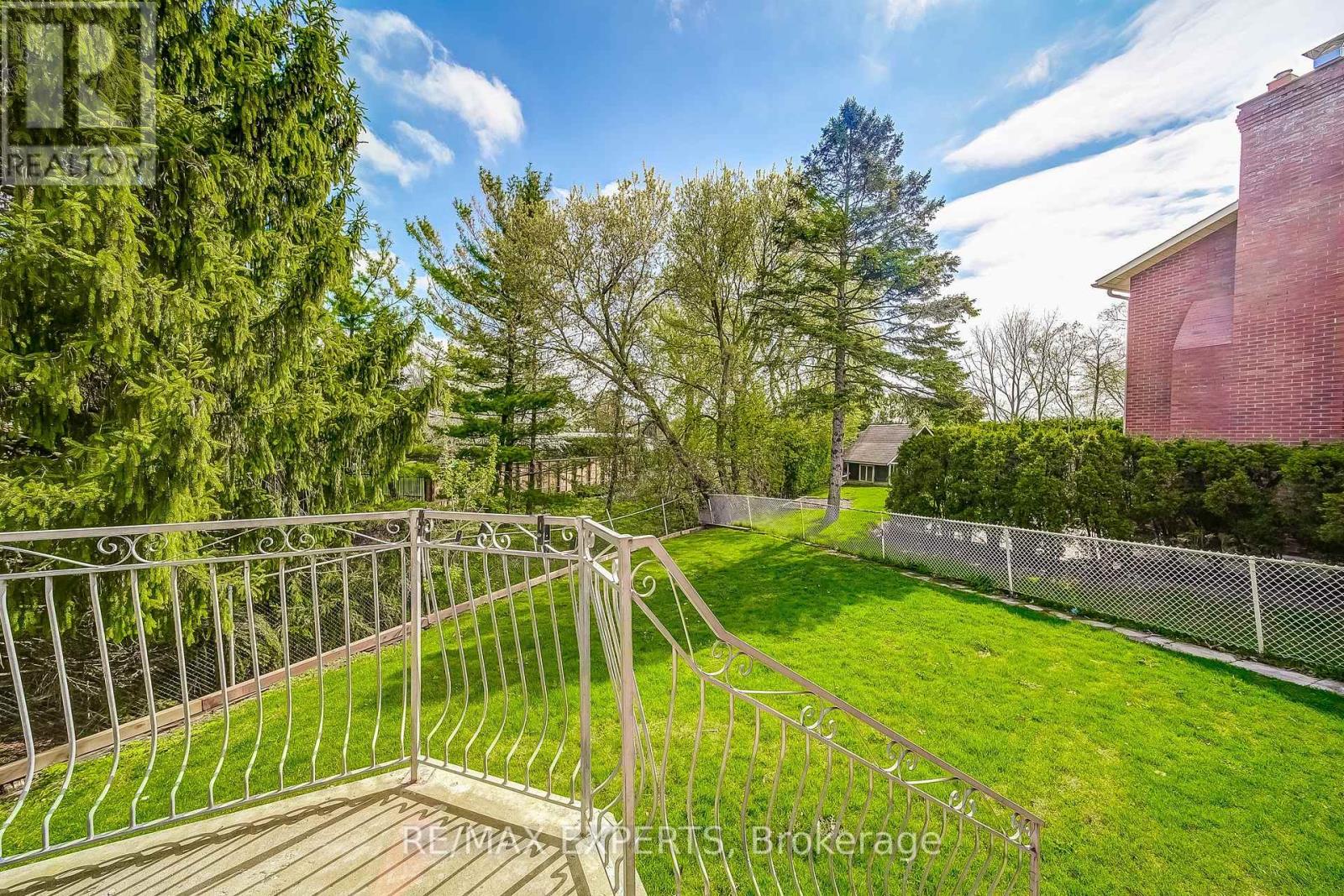 Upper & Main Levels - 85 Villa Park Drive, Vaughan, Ontario  L4L 3G5 - Photo 39 - N12658750