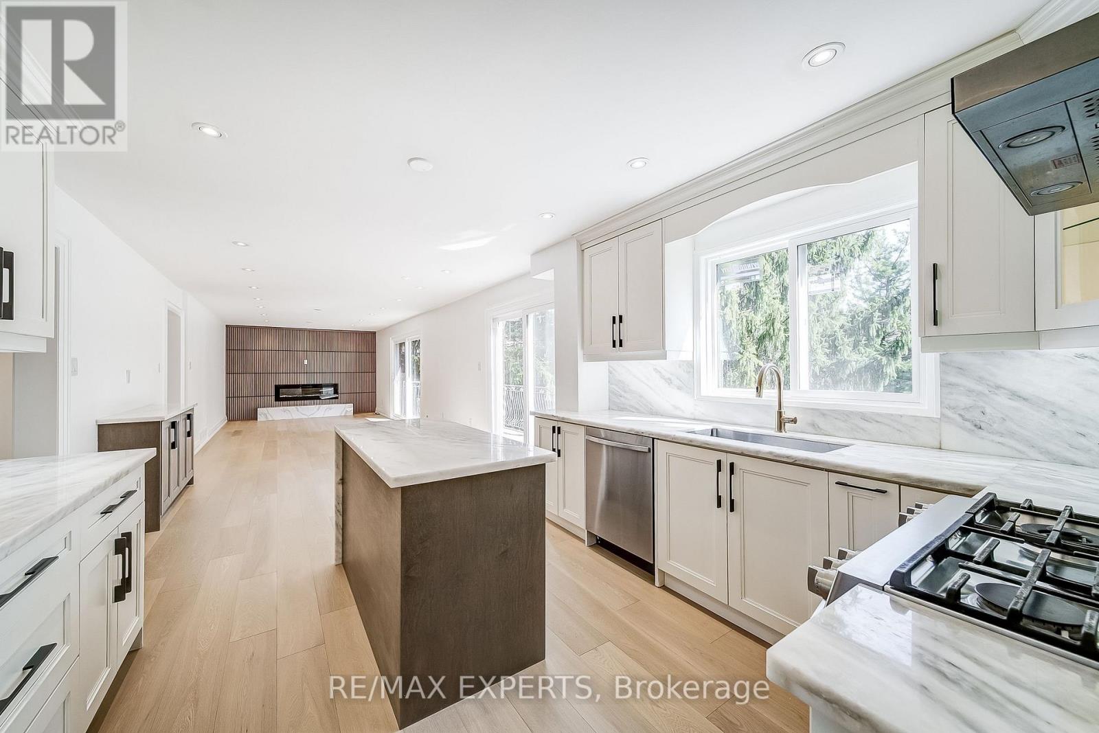 Upper & Main Levels - 85 Villa Park Drive, Vaughan, Ontario  L4L 3G5 - Photo 27 - N12658750