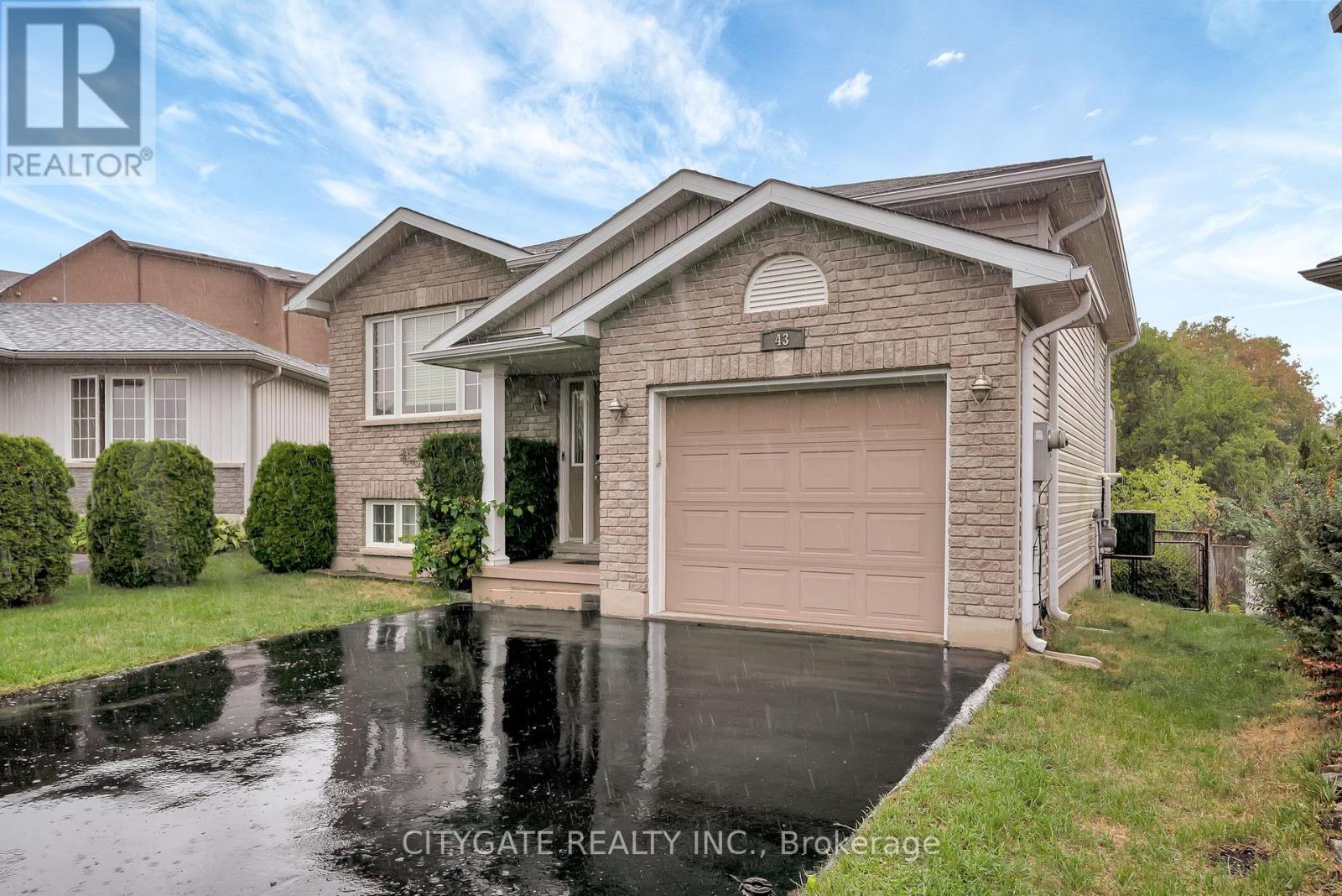 43 Follwell Crescent, Belleville, Ontario  K8N 5Z6 - Photo 2 - X12658990