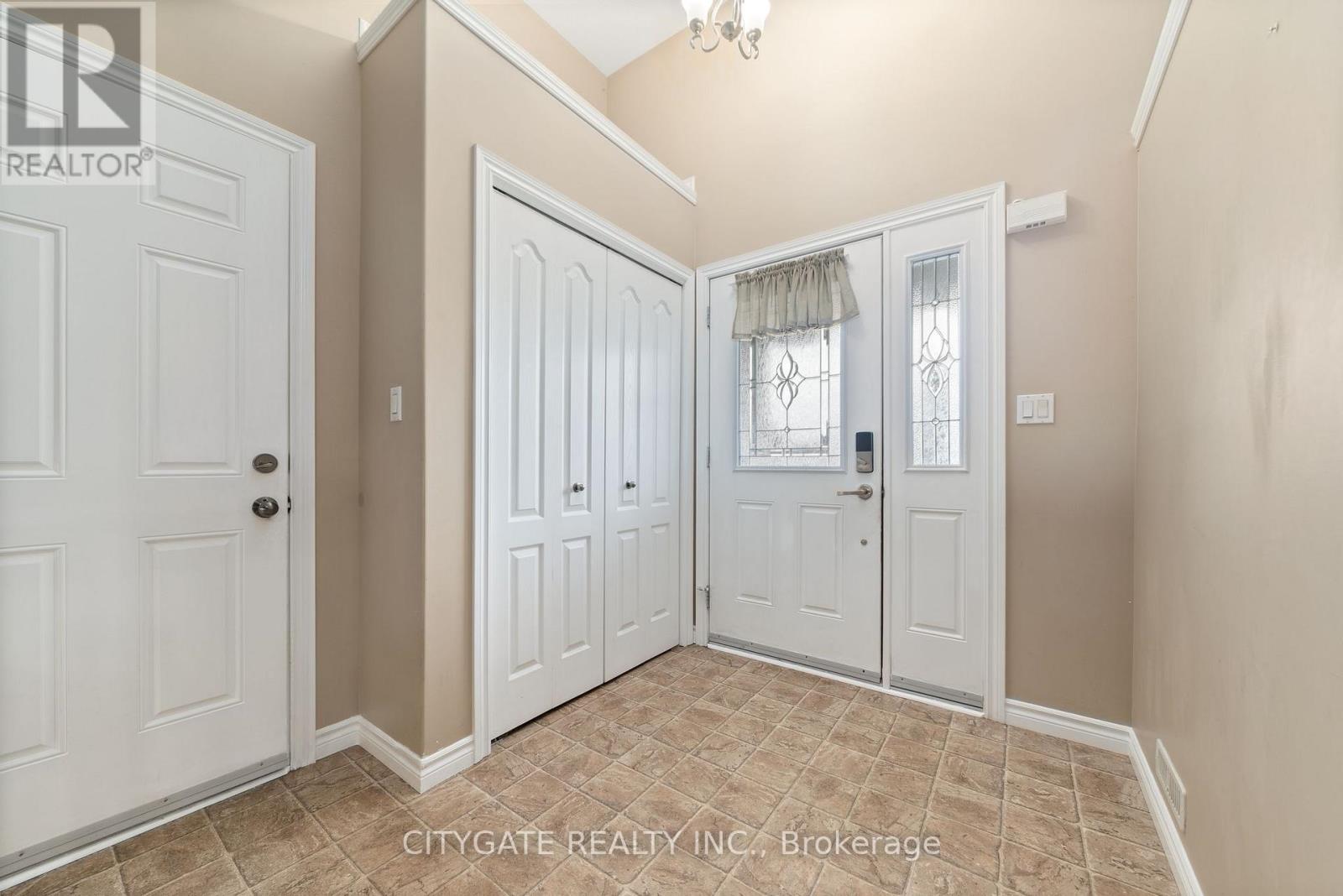 43 Follwell Crescent, Belleville, Ontario  K8N 5Z6 - Photo 5 - X12658990