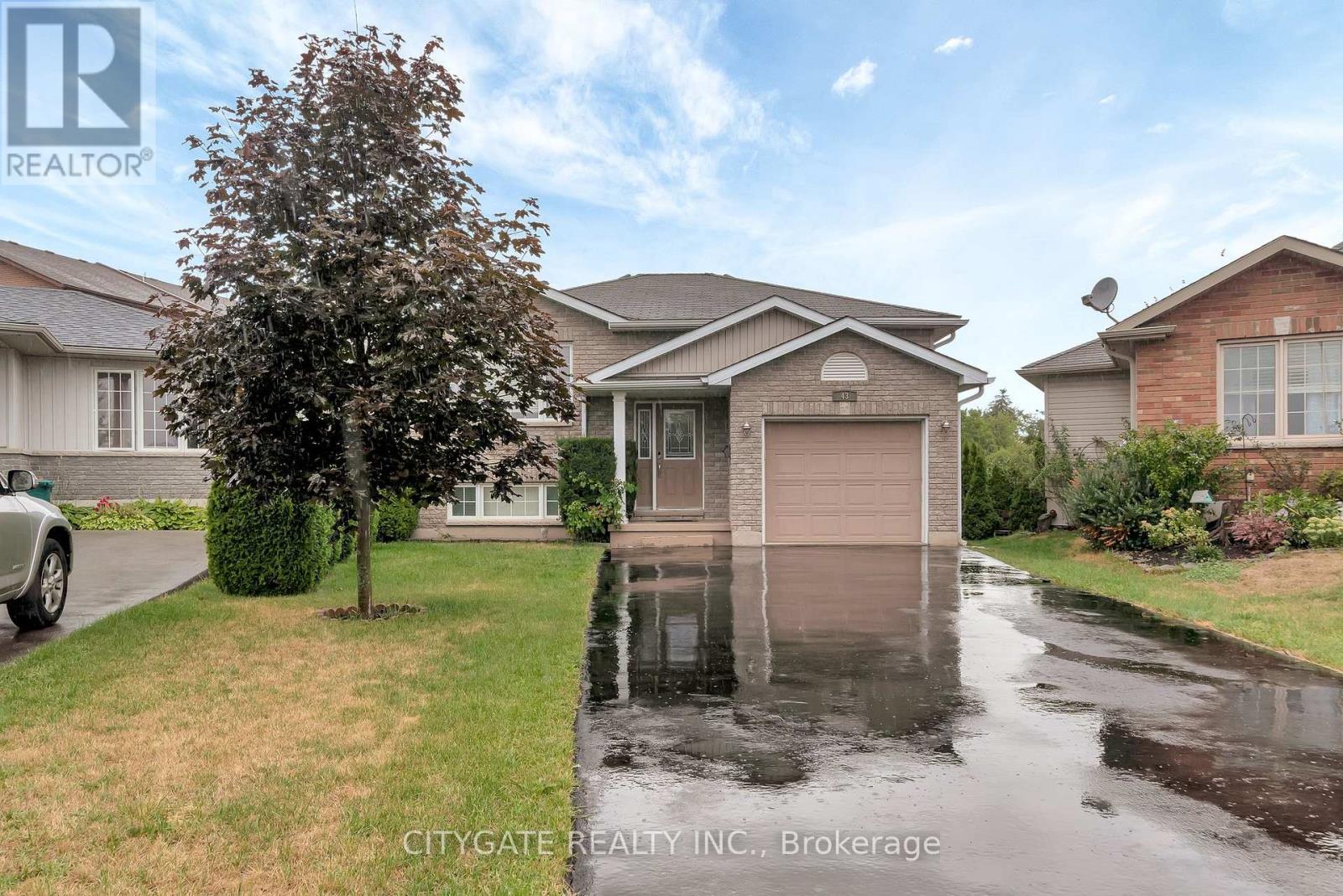 43 Follwell Crescent, Belleville, Ontario  K8N 5Z6 - Photo 3 - X12658990