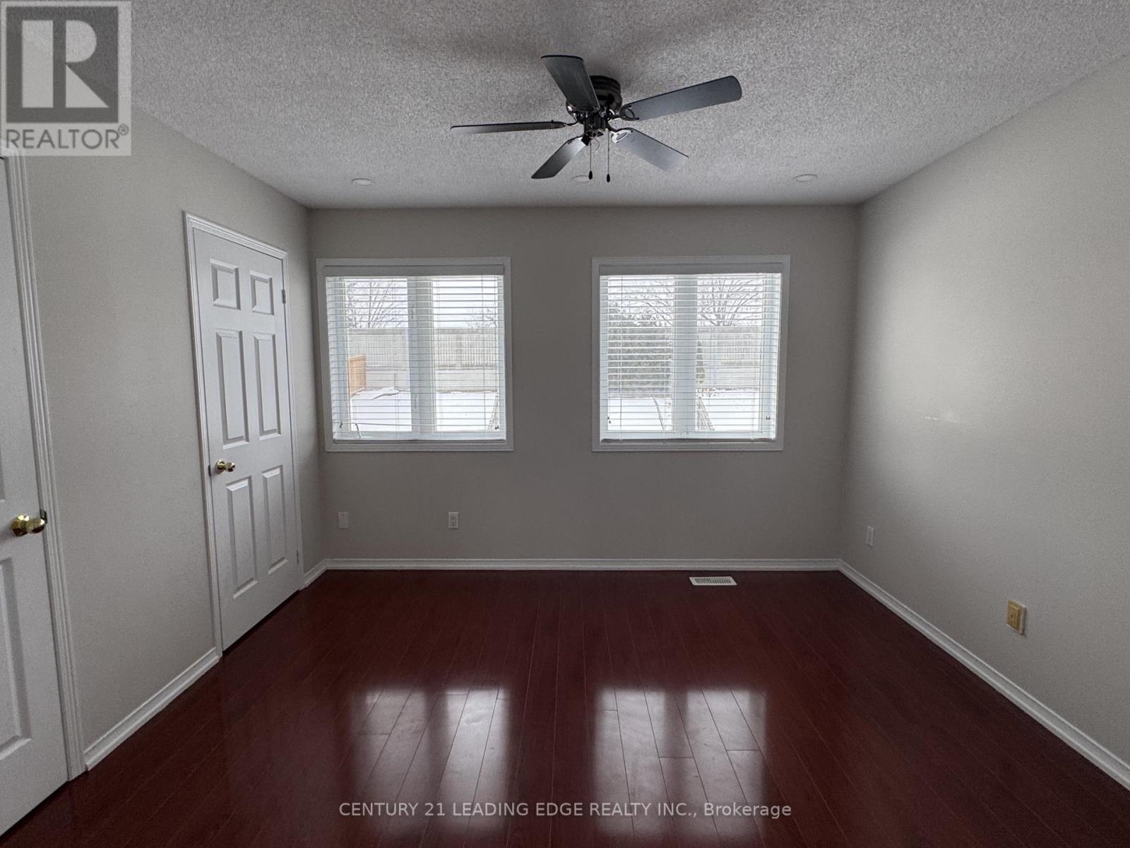 7610 Black Walnut Trail, Mississauga, Ontario  L5N 8A7 - Photo 13 - W12659032