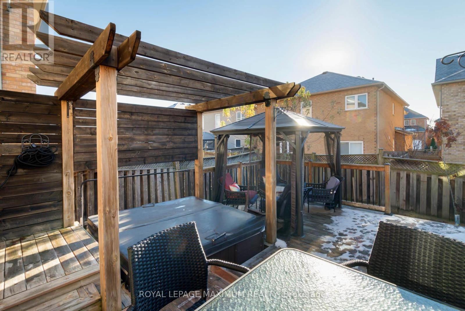 179 Warwick Crescent, Newmarket, Ontario  L3X 2S3 - Photo 21 - N12518476