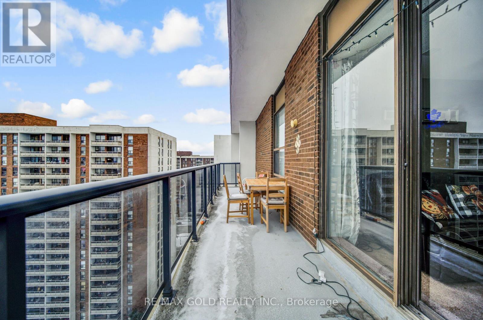 1905 - 21 Knightsbridge Road, Brampton, Ontario  L6T 3Y1 - Photo 21 - W12656470