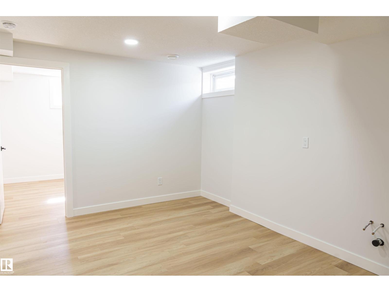 3710 41 Av Nw, Edmonton, Alberta  T6L 5M2 - Photo 23 - E4466873