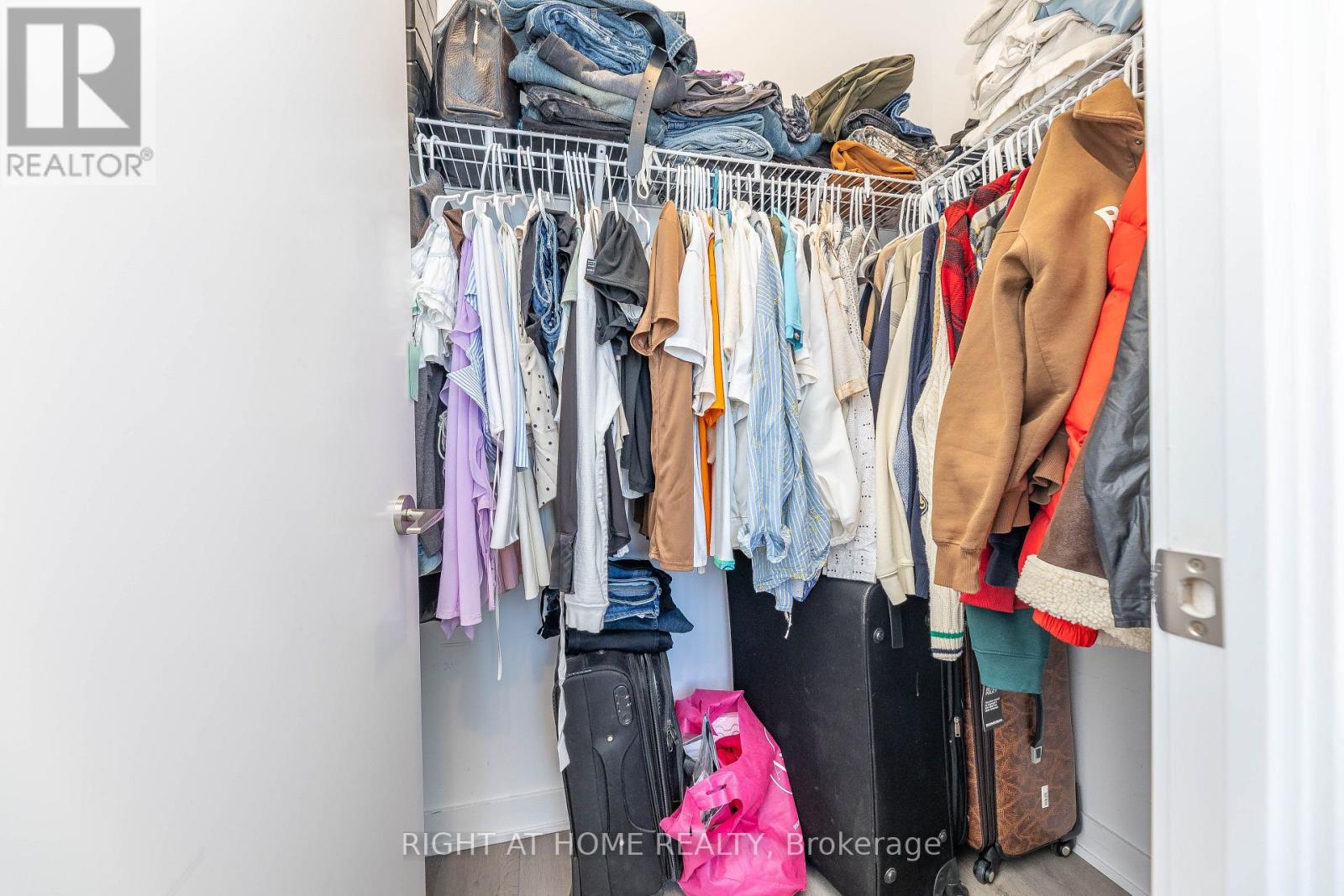 212 - 60 Honeycrisp Crescent, Vaughan, Ontario  L4K 0N5 - Photo 23 - N12466682