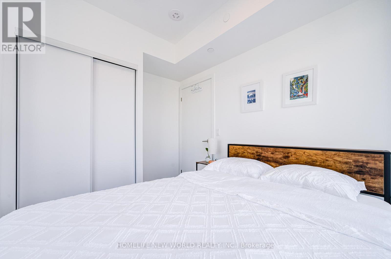 2006 - 252 Church Street, Toronto, Ontario  M5B 0E6 - Photo 15 - C12659038